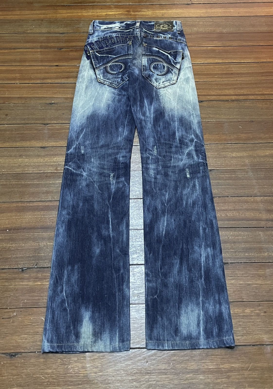 Le Grande Bleu (L.G.B.) Rare Design Vintage Brand Red Pepper Distressed Jeans 1990s Size US 28 / EU 44 - 2 Thumbnail