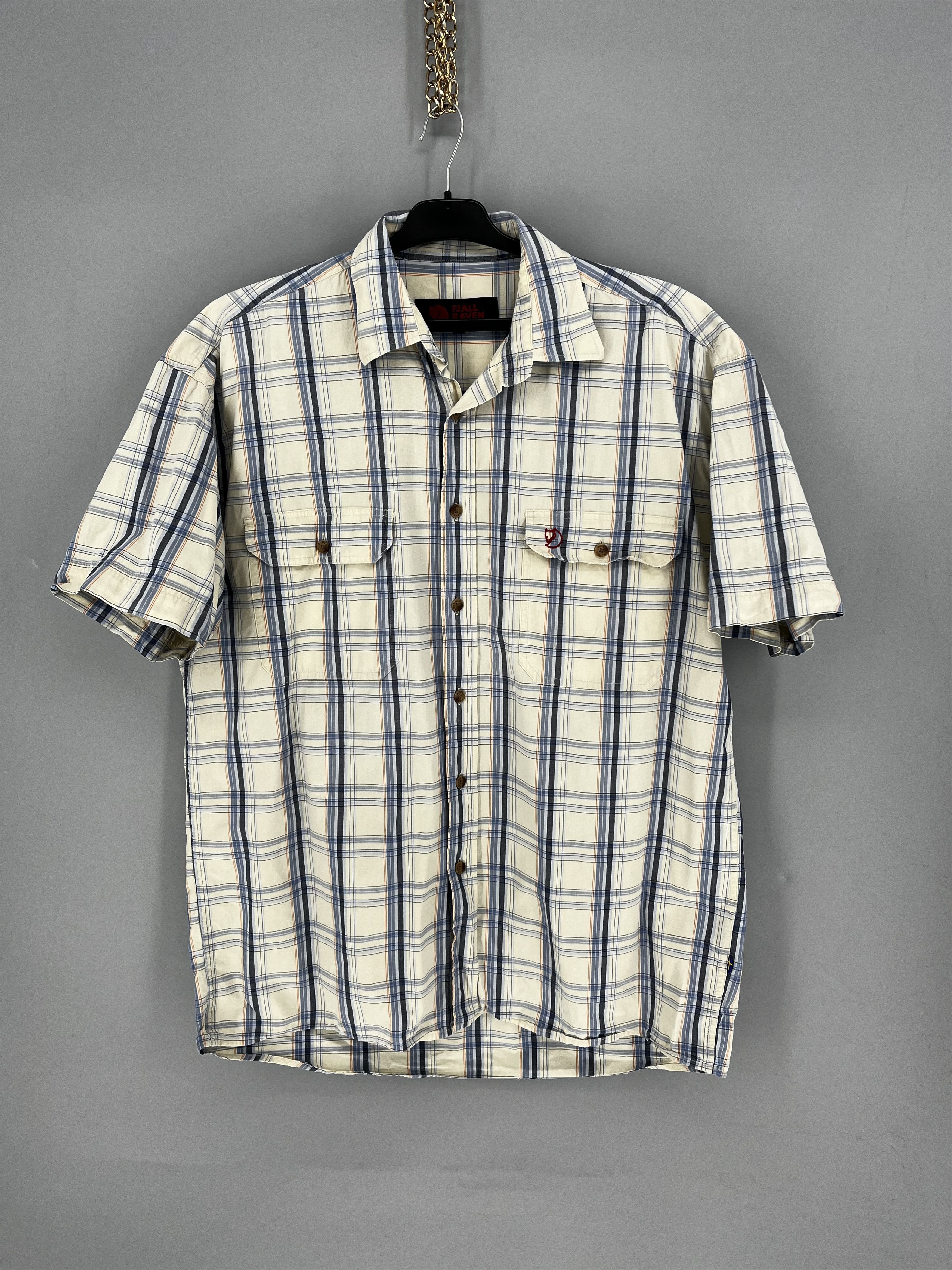 Fjallraven Fjall Raven Short Sleeve Streetwear Outdoor Shirt Size L Size US L / EU 52-54 / 3 - 1 Thumbnail