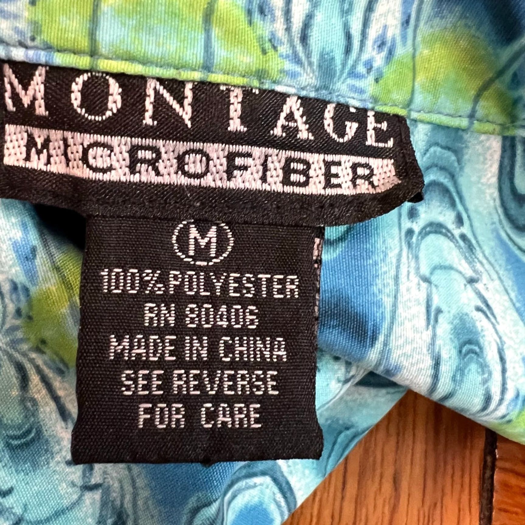 Vintage Montage Button Shirt Mens Size M Blue Geometric Pattern Micro Fiber Size US M / EU 48-50 / 2 - 5 Thumbnail