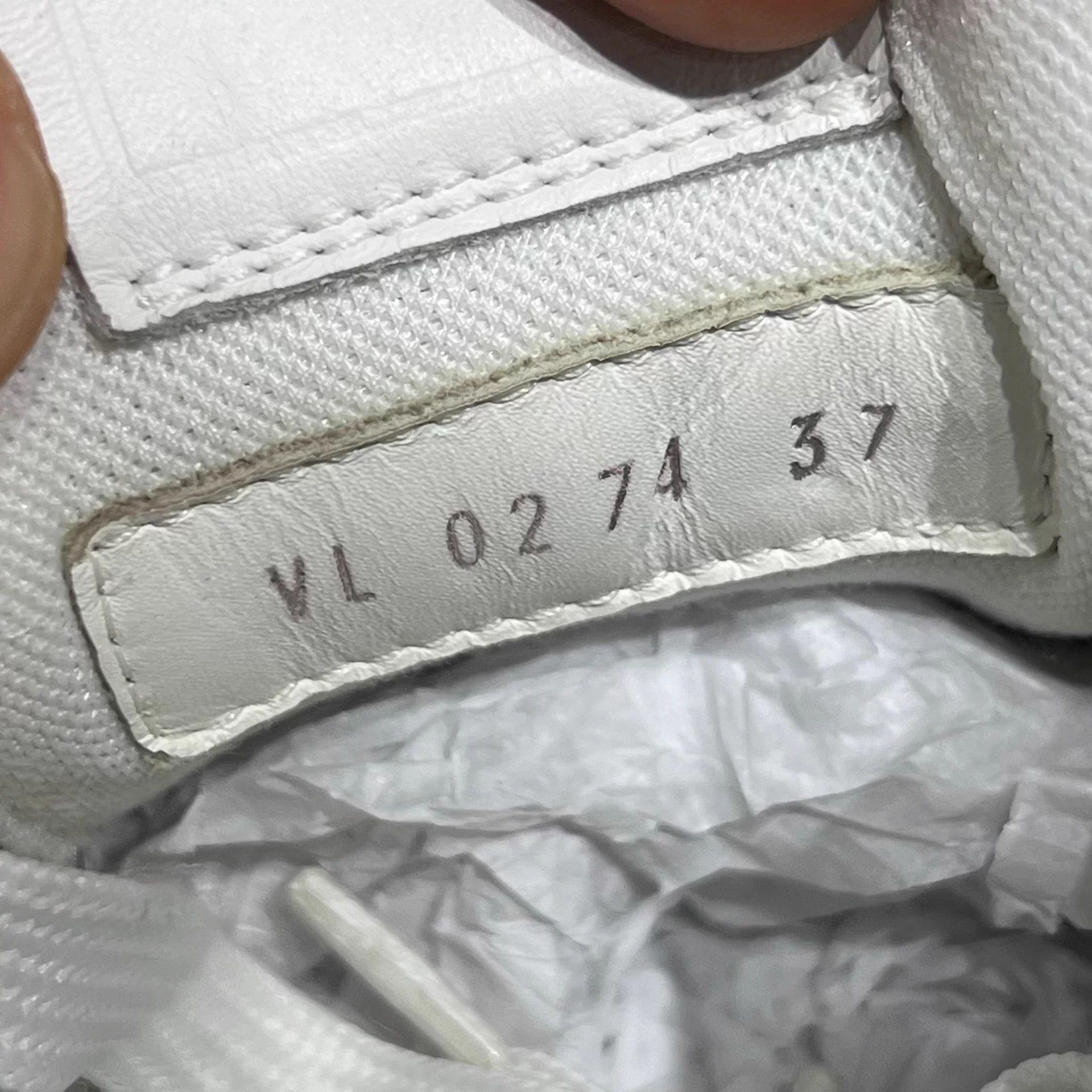 Louis Vuitton Louis Vuitton Trainer 2.0 Hiroshi Fujiwara 37 Size US 6 / IT 36 - 8 Thumbnail