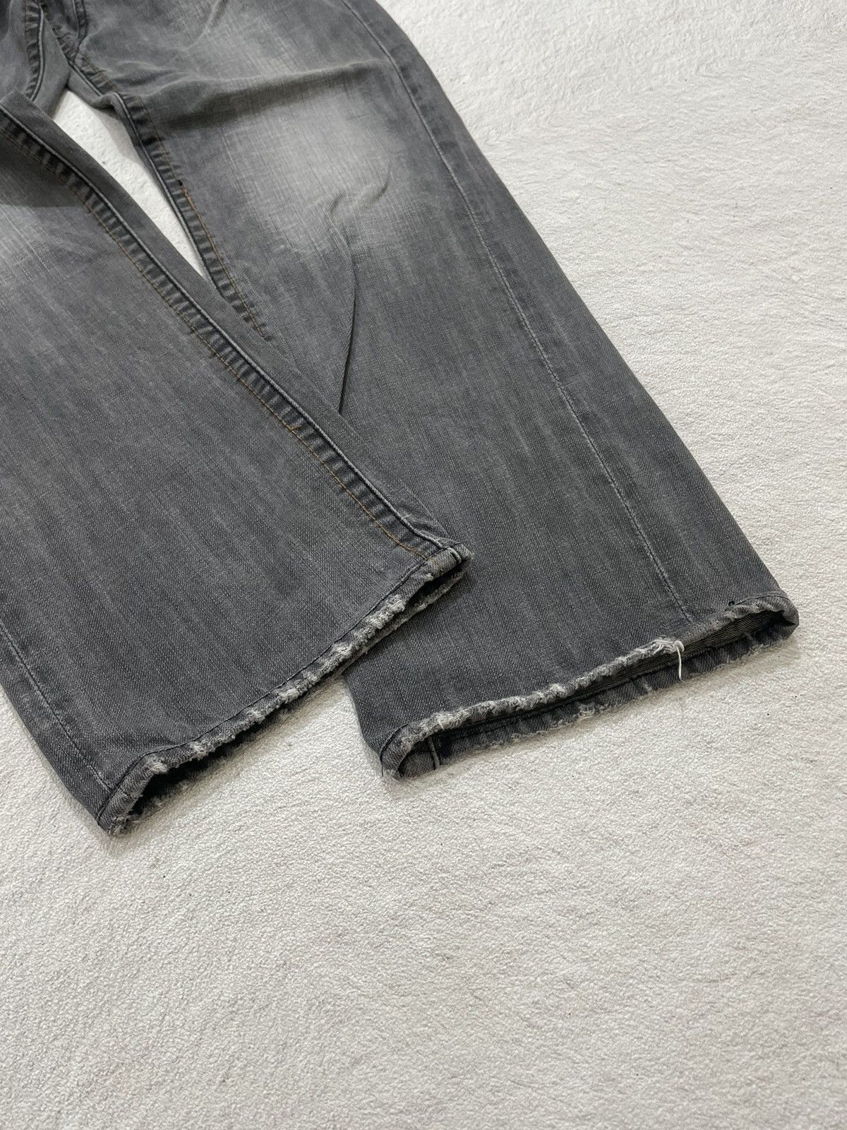 Japanese Brand 2000s TBJ Semantic Denim Y2K Stonewash Size US 27 - 7 Thumbnail