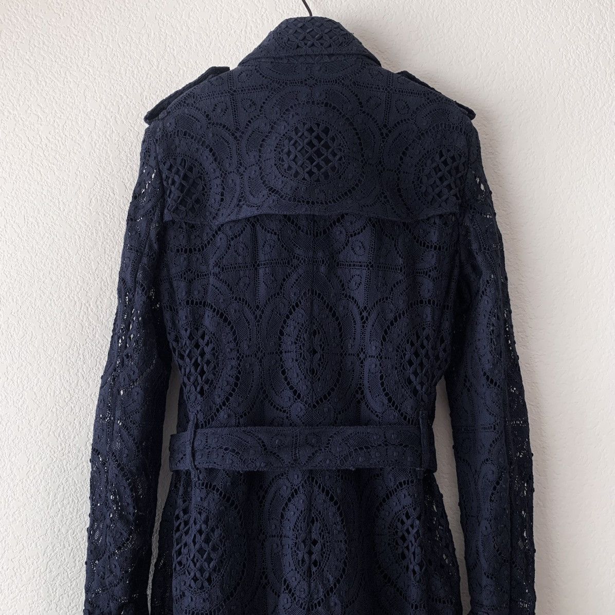 Burberry Burberry lace trench coat Size XS / US 0-2 / IT 36-38 - 21 Thumbnail