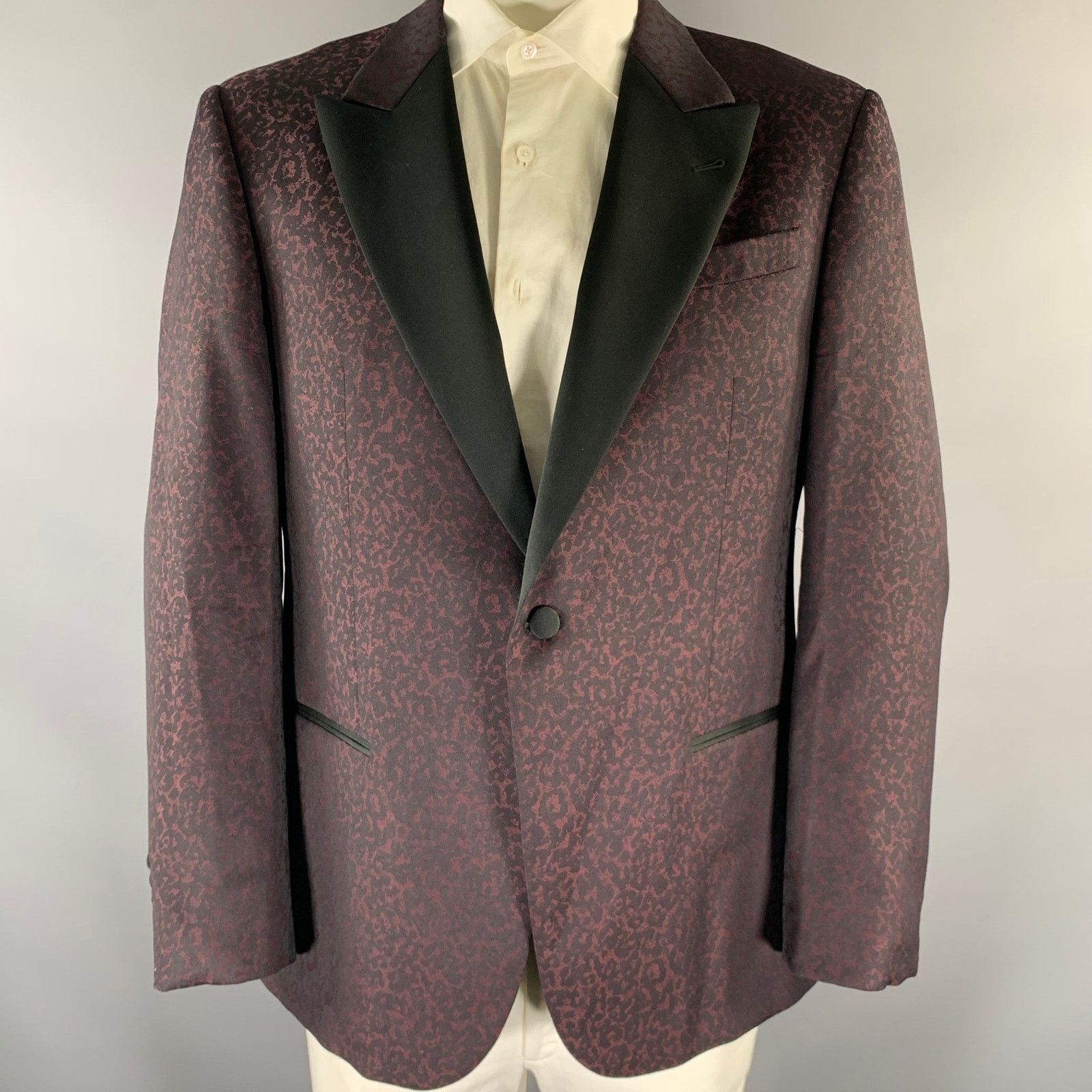 Emporio Armani EMPORIO ARMANI 46 Black Burgundy Leopard Print Sport Coat Size 46R - 1 Thumbnail