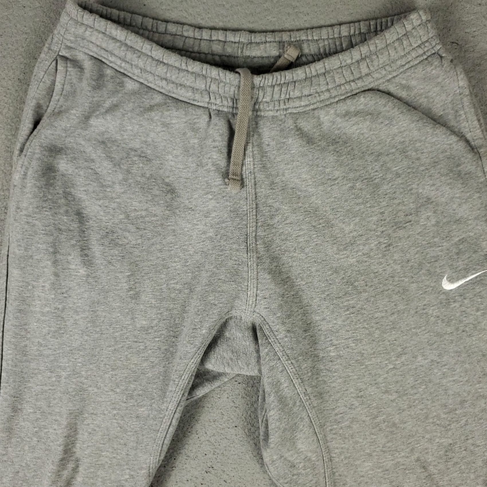 Nike Nike Pants Mens Large Gray Fleece Swoosh Fit Joggers Sweatpants Size US 33 - 2 Thumbnail