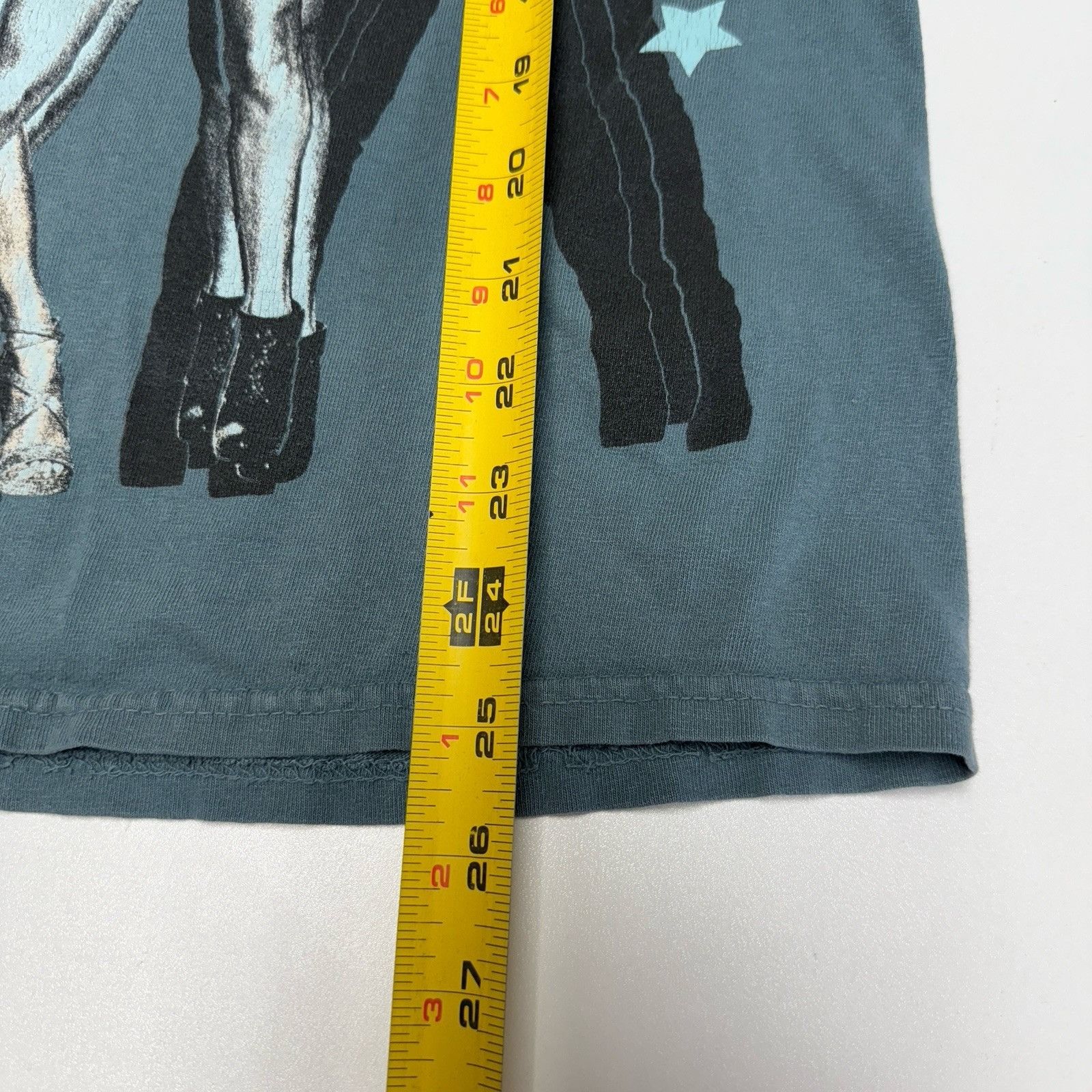 Band Tees Taylor Swift The Eras Tour T Shirt Small 17x25 Gray Short Sl Size S / US 4 / IT 40 - 12 Thumbnail