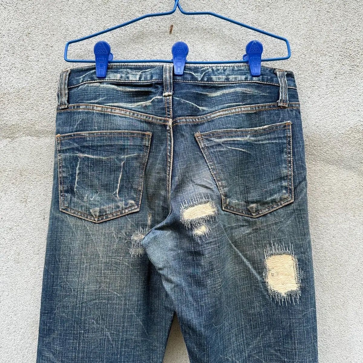 Japanese Brand JAPANESE TAKEO KIKUCHI JEANS RARE NICE FADING DENIM PANTS Size US 32 / EU 48 - 15 Thumbnail