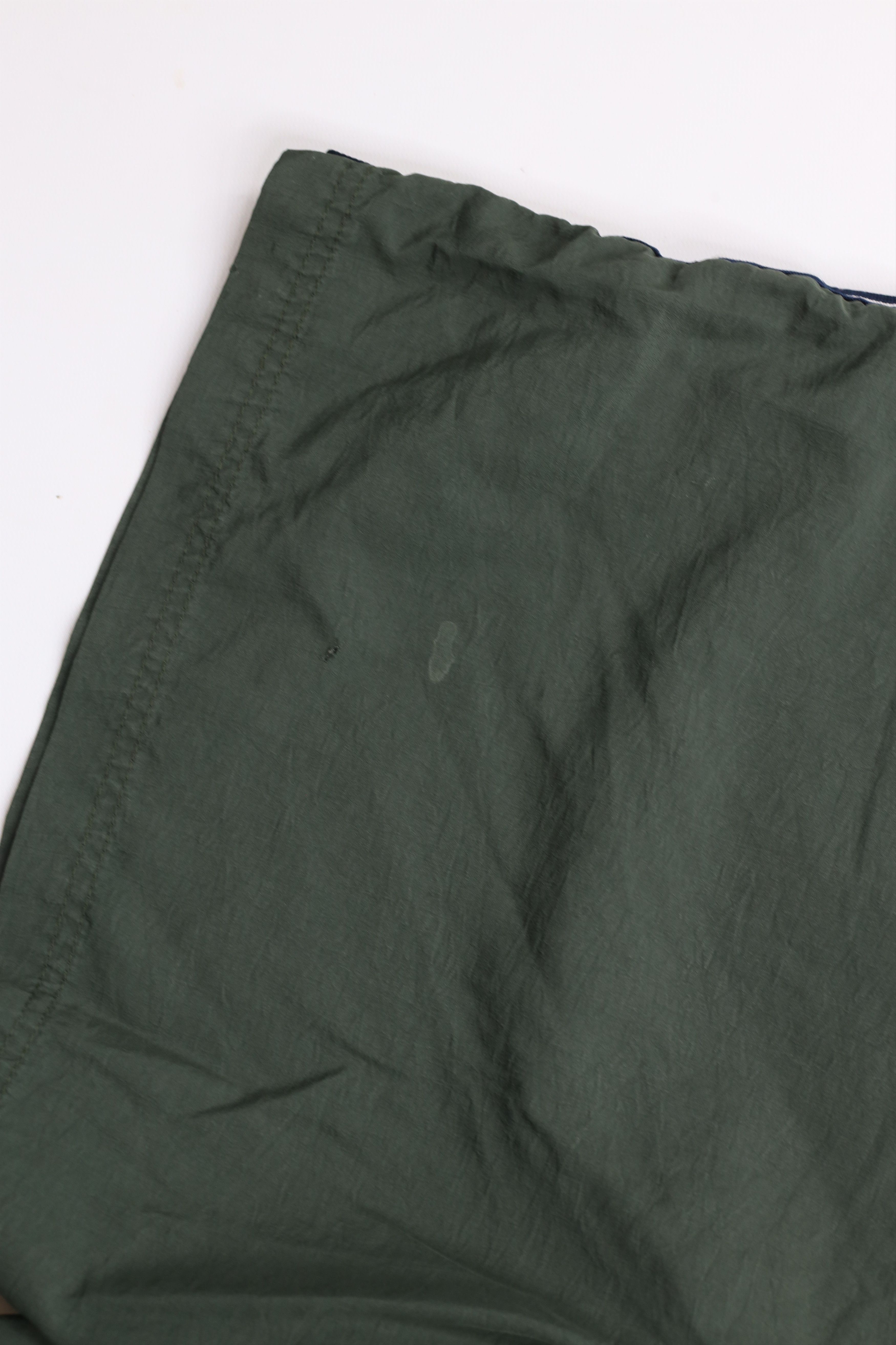 Gap × Vintage Vintage 90s Gap Spell Out Block Letter Lined Shorts Green Size US 34 / EU 50 - 15 Thumbnail
