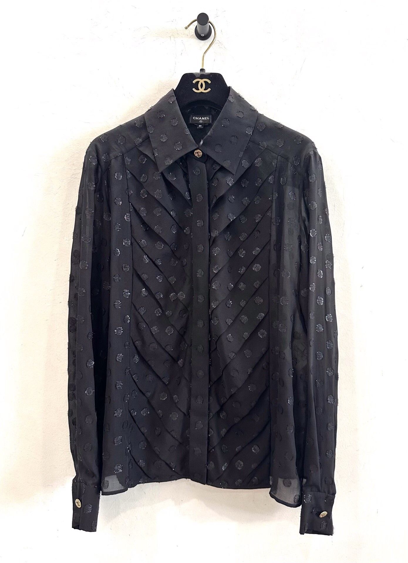 Chanel Chanel Black Polka Dot Silk Shirt Coat Size XS / US 0-2 / IT 36-38 - 1 Thumbnail