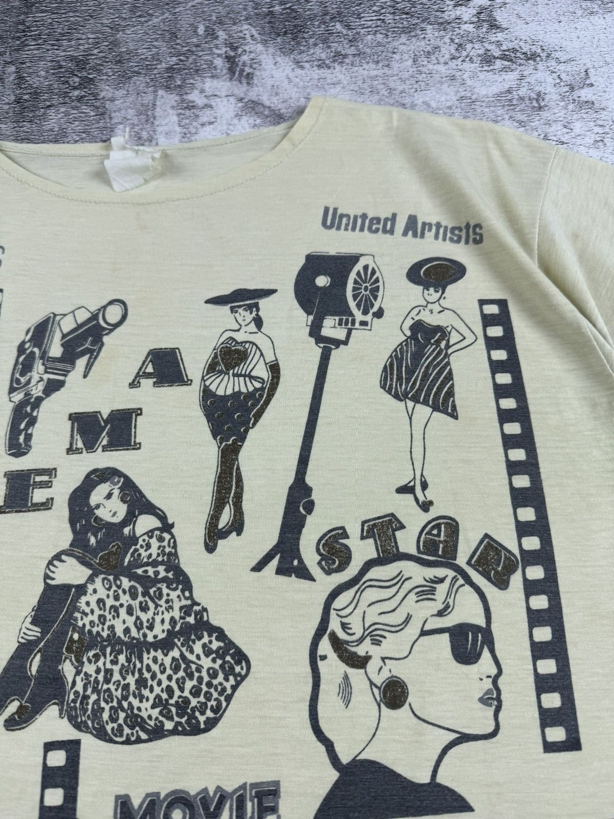 Warner Bros Vintage 80S 90S Cinema Star Paramount USA RARE T Shirt Tee Size US L / EU 52-54 / 3 - 12 Thumbnail