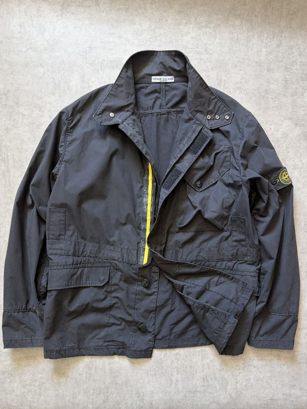Stone Island SS04 “Rasso Gommatto” Nylon Metal Jacket Size US XL / EU 56 / 4 - 1 Thumbnail