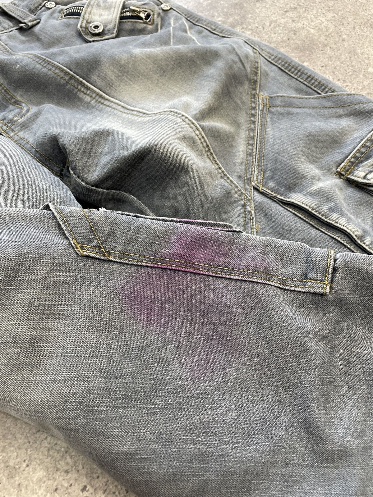 Vintage Vintage Balenciaga Style Distressed 00s Cargo Jeans Pants Size US 33 - 10 Thumbnail