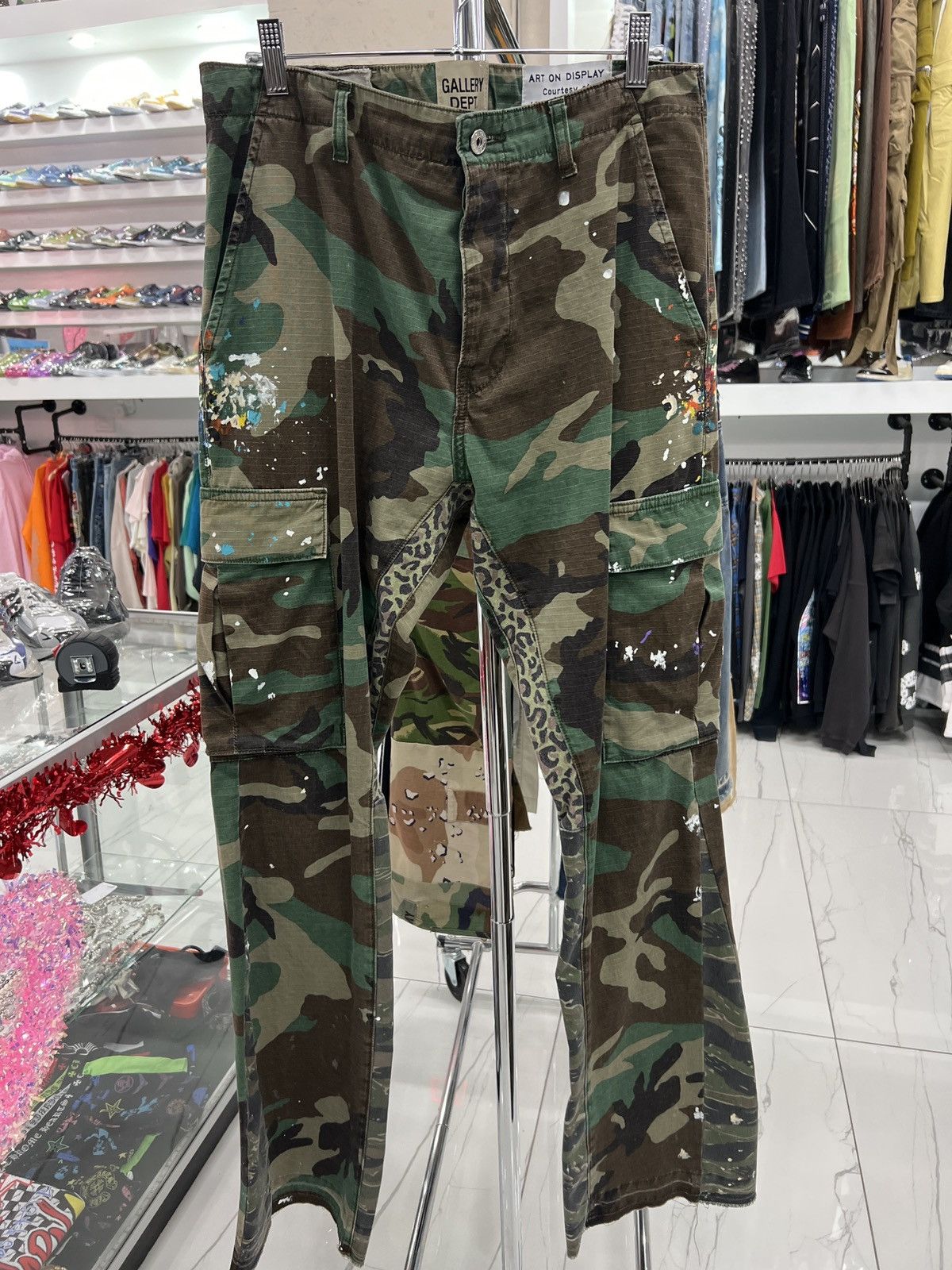 Gallery Dept. LA Camo Flare Pants Size US 32 / EU 48 - 1 Thumbnail