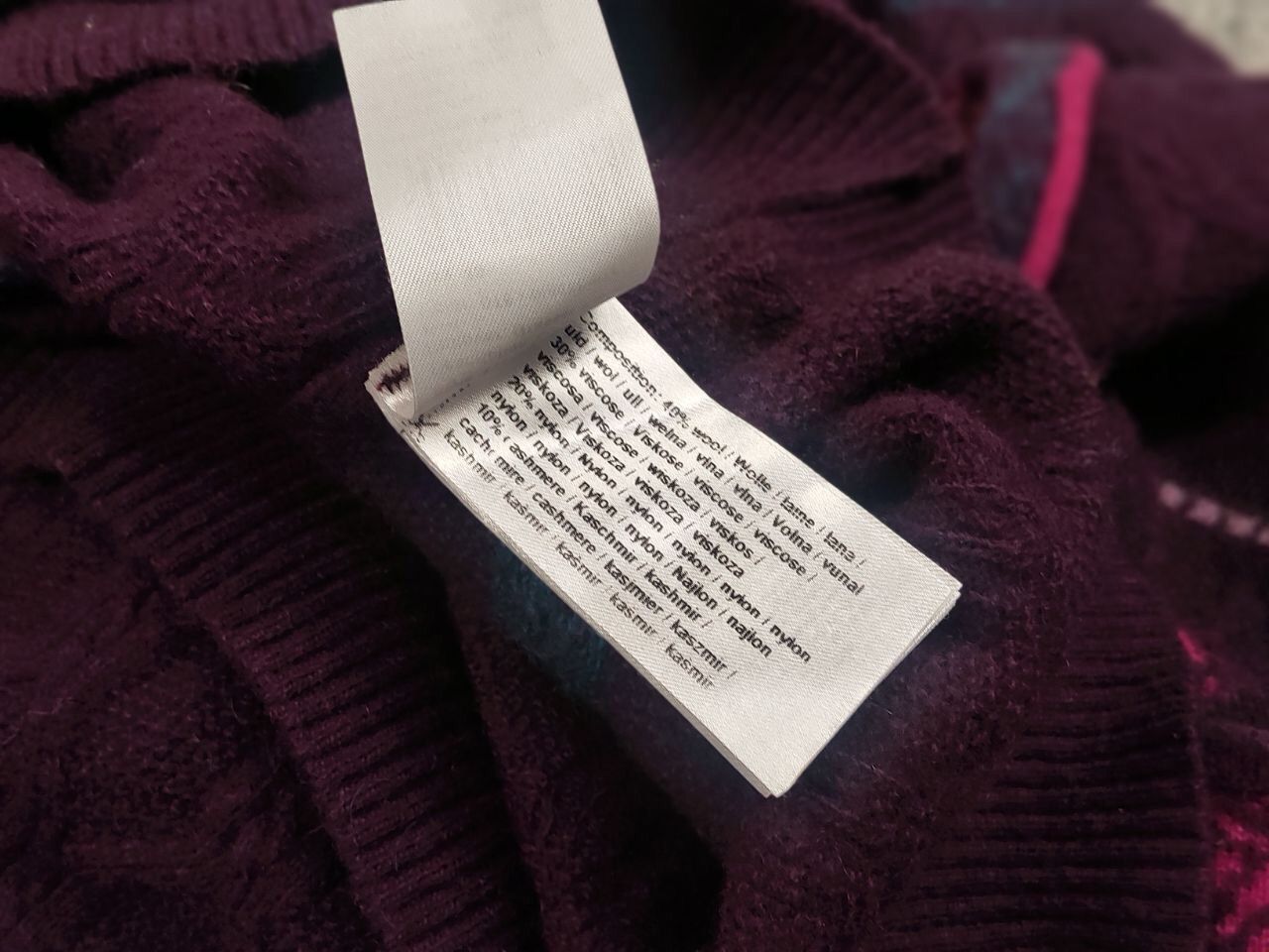 Japanese Brand Ivko Structure pullover pattern Wool blackberry Sweater Size L / US 10 / IT 46 - 17 Thumbnail