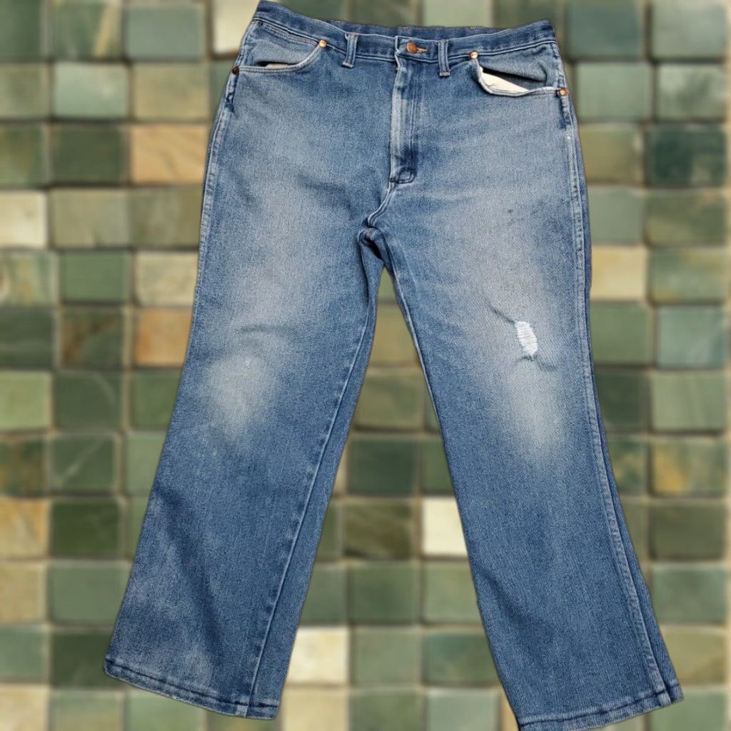 Wrangler Wrangler Jeans Mens 38x30 Blue Denim Cowboy 937STR Straight 5-Pocket Western Vintage Mens Size US 38 / EU 54 - 1 Thumbnail