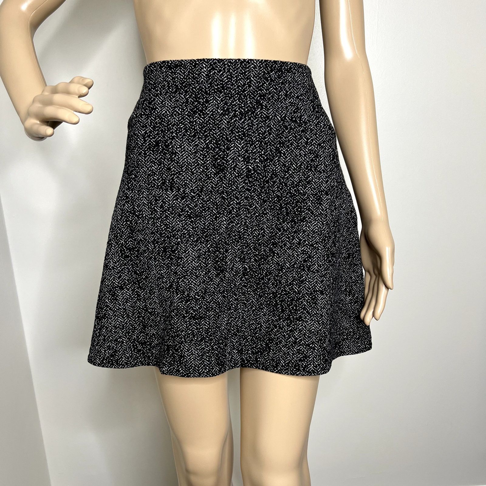 Loft Loft Herringbone Patterned High Waist Skirt Size 27" / US 4 / IT 40 - 1 Thumbnail