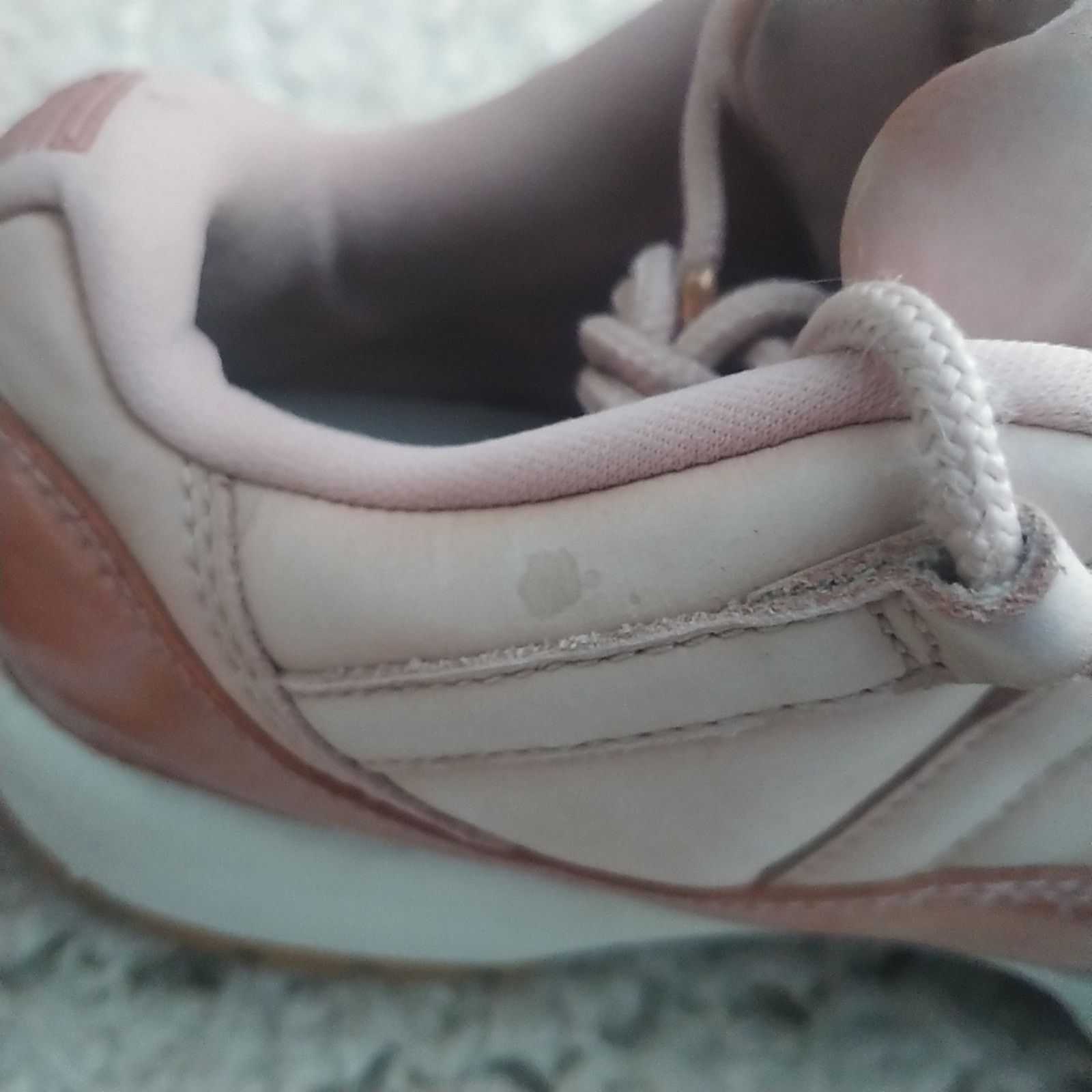 Jordan Brand Air Jordan 11 Retro Low 'Rose Gold' women size 10.5 Size US 10.5 / IT 40.5 - 9 Thumbnail