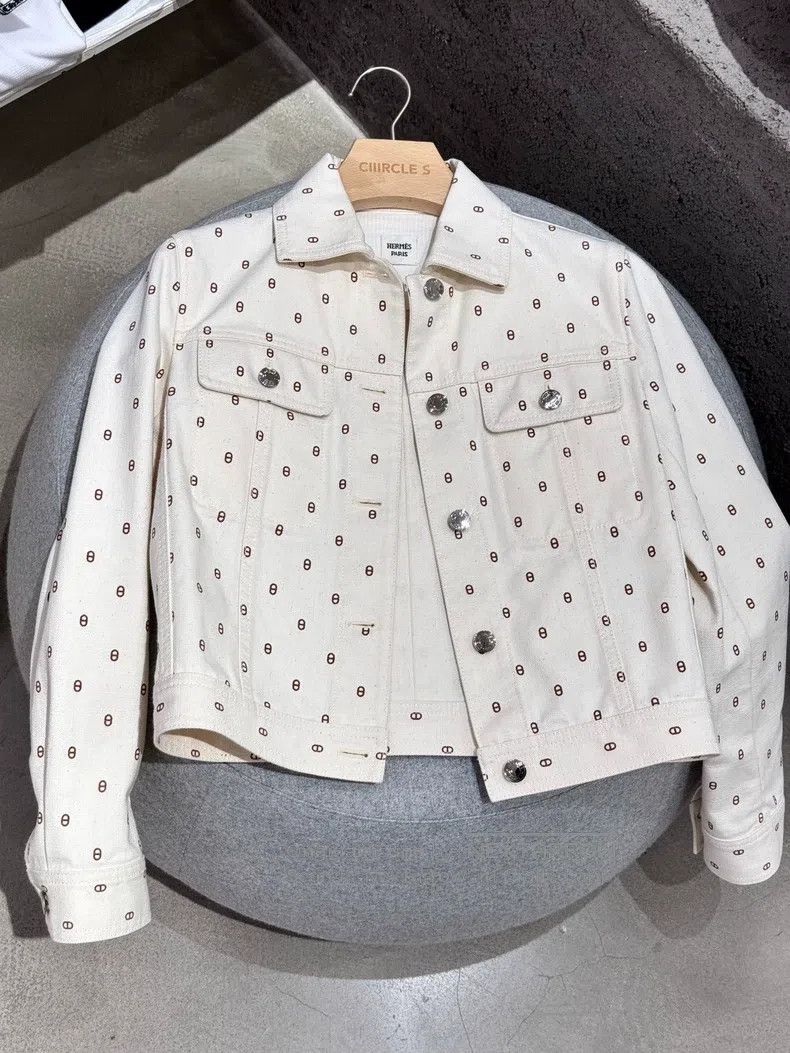 Hermes Hermes White Pig Nose Logo Denim Jacket Size XXS / US 00 / IT 34 - 1 Thumbnail