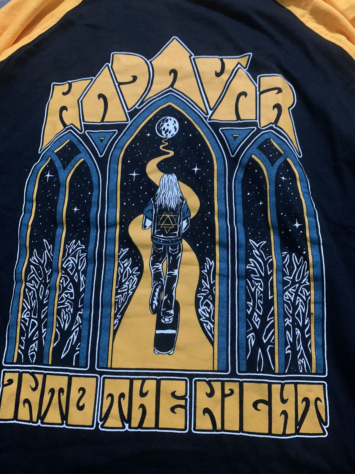 Band Tees × Vintage 2000s Vintage Kadavar Into The Night Band Tee Size US S / EU 44-46 / 1 - 2 Thumbnail