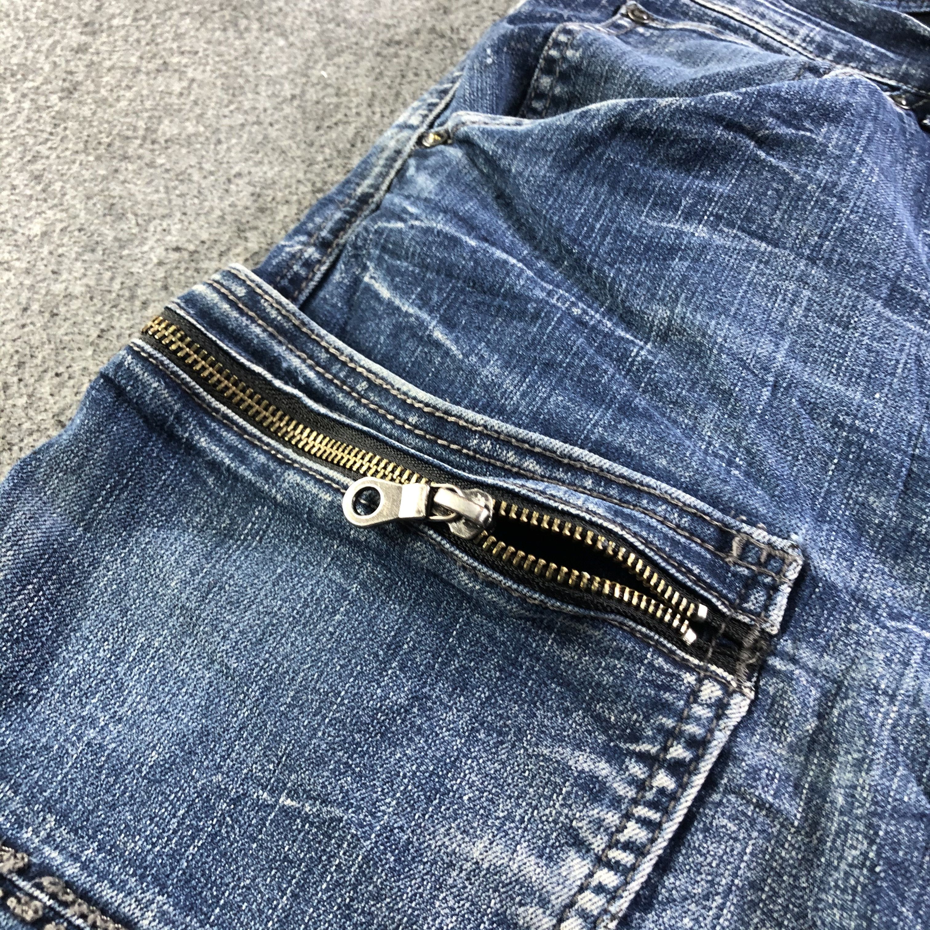 Japanese Brand × Vintage Vintage Japan Jeans-J4597 Size US 37 - 7 Thumbnail
