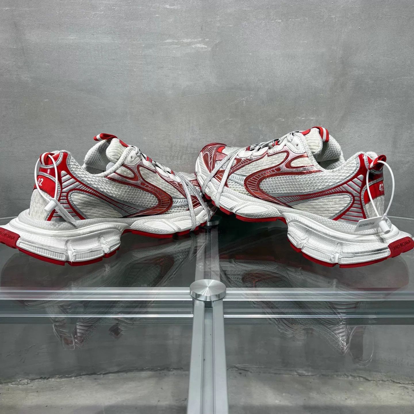 Balenciaga Balenciaga 3XL Distressed Dad Sneaker White Red 42 Size US 9 / EU 42 - 5 Thumbnail