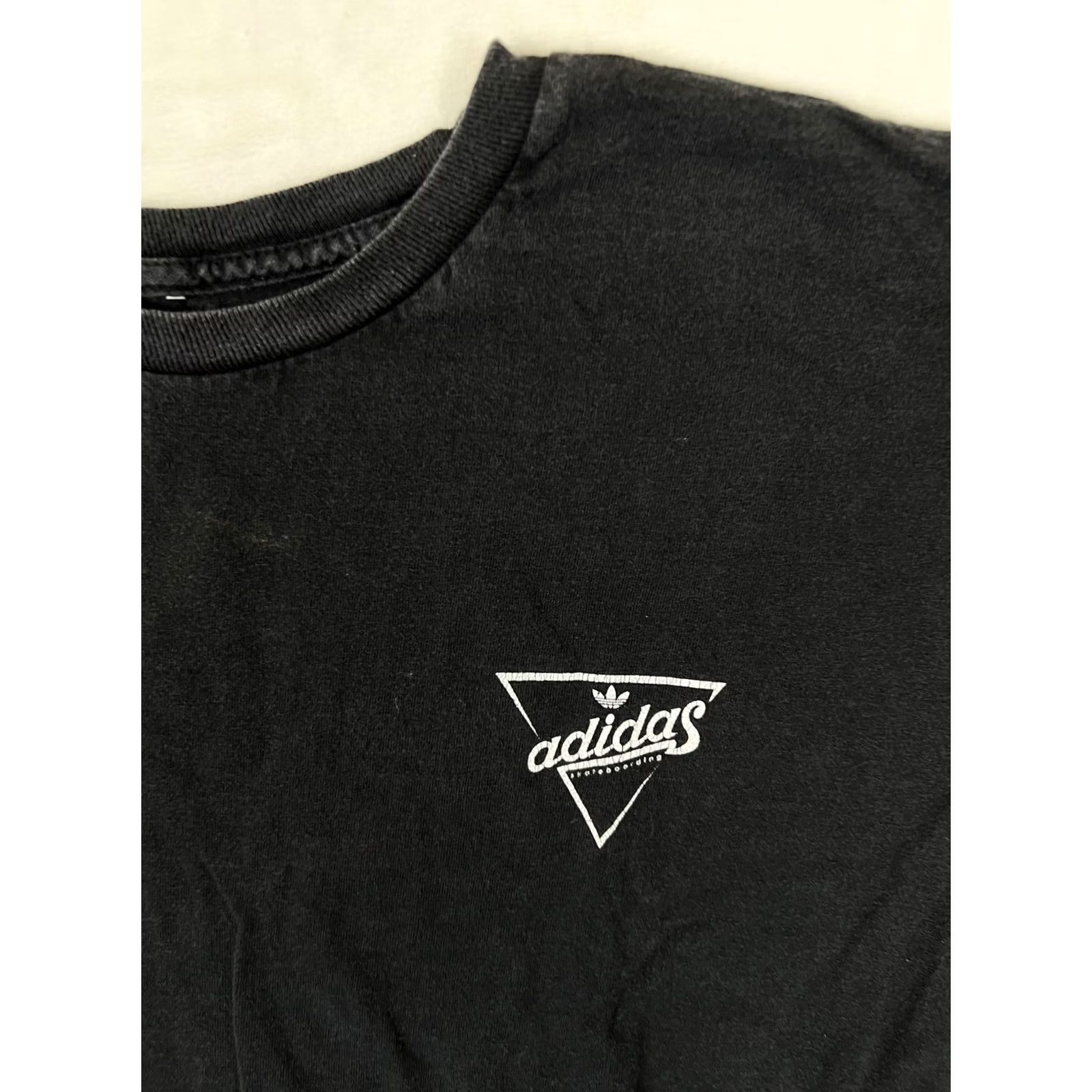 Adidas VINTAGE Adidas Skateboarding T-Shirt Mens M Black Streetwear Y2K Size US M / EU 48-50 / 2 - 3 Thumbnail