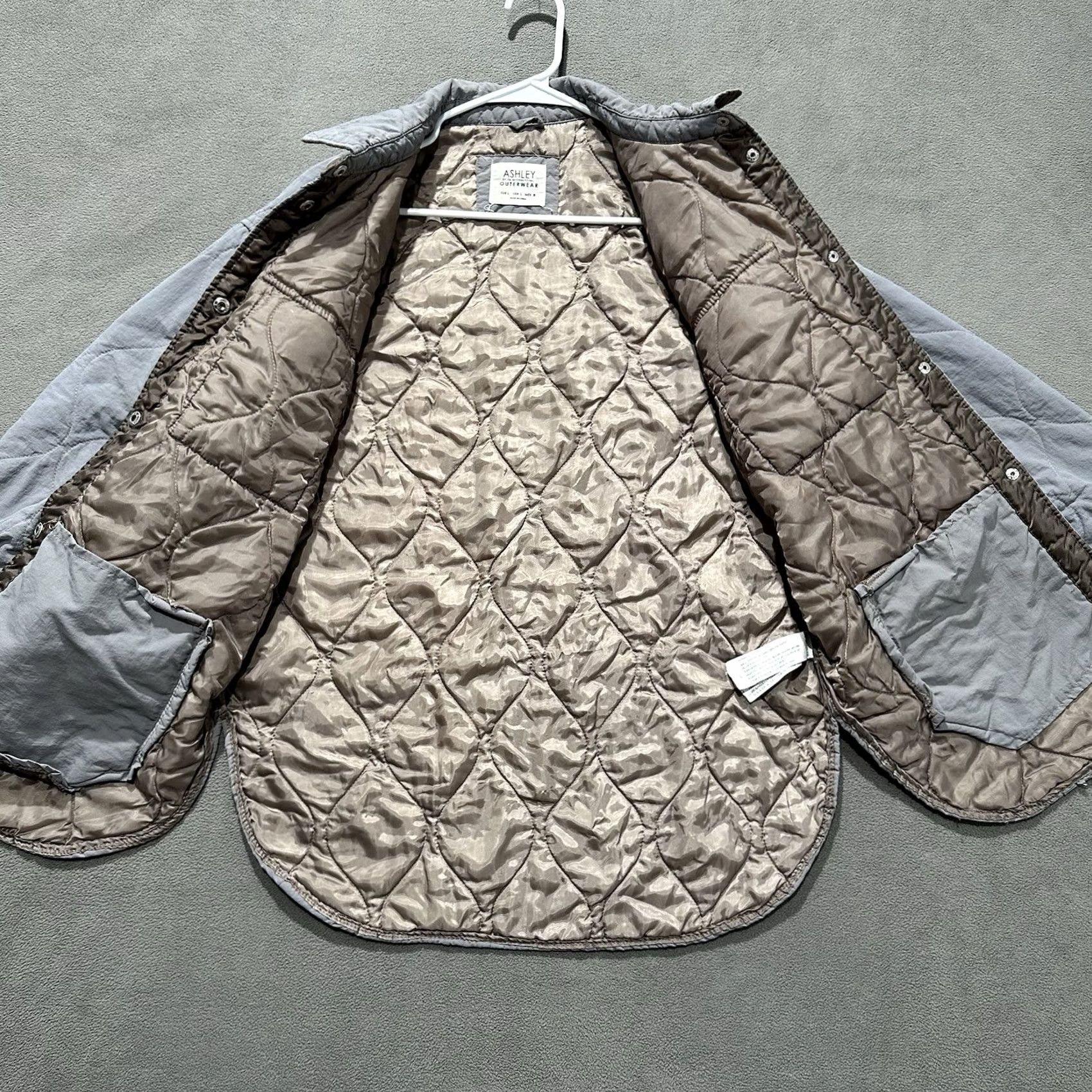 Vintage Ashley Jacket Women L Gray Quilted Insulated Snap Up Military Style Mid-Length Size L / US 10 / IT 46 - 3 Thumbnail