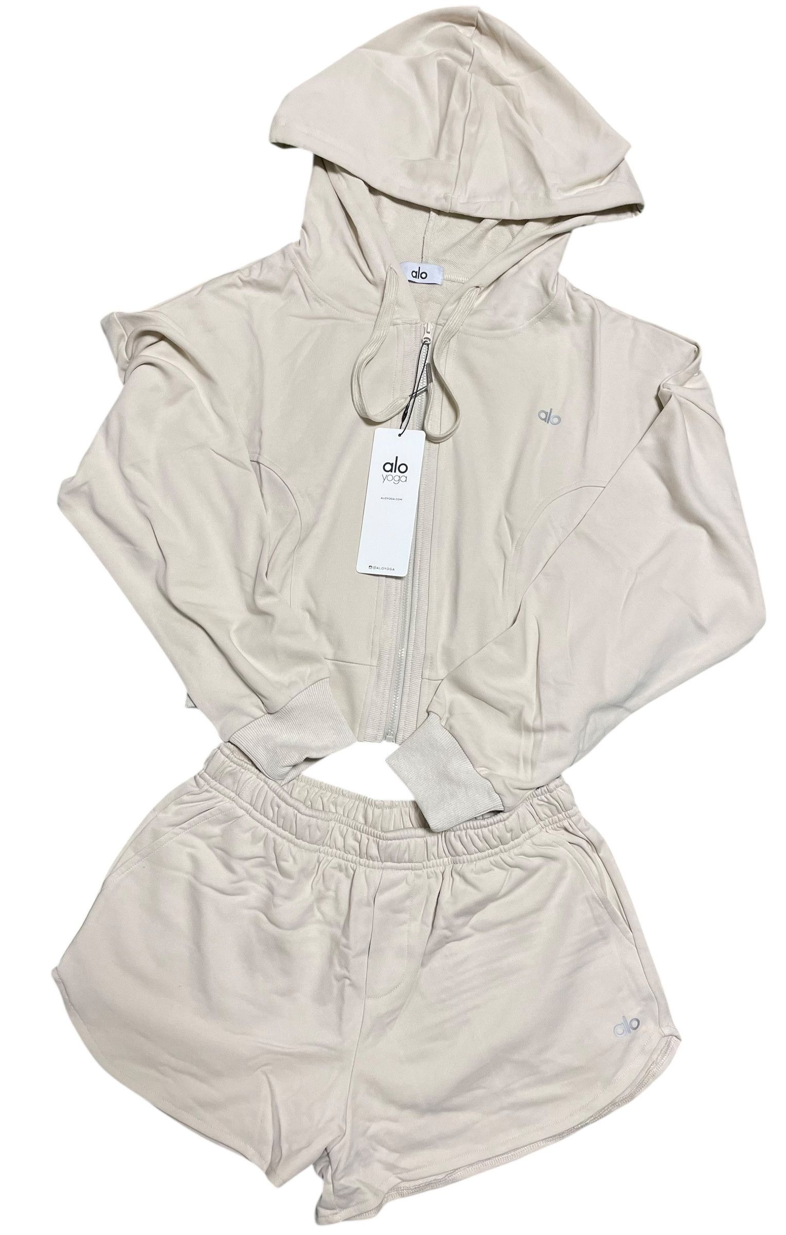 Alo Yoga NWT Alo Yoga Beige Hoodie & Shorts Matching Set Women's M Size M / US 6-8 / IT 42-44 - 11 Thumbnail