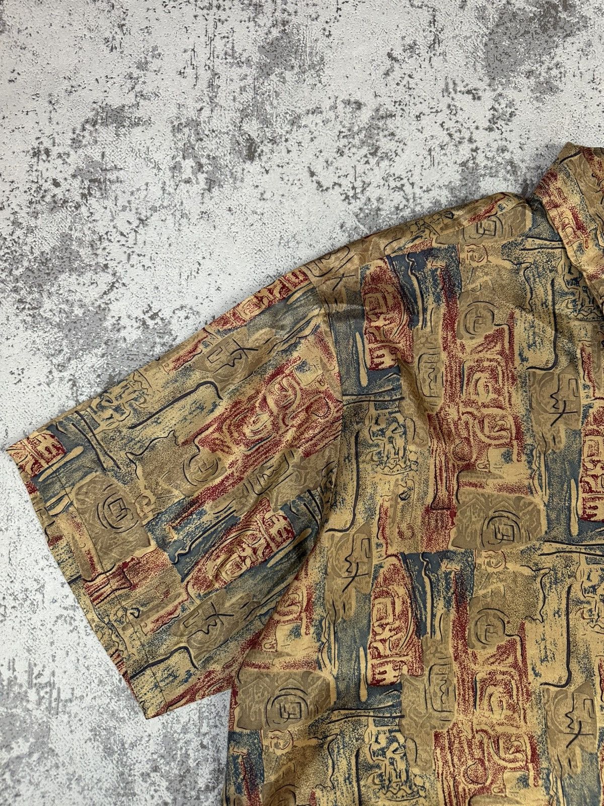 Vintage Vintage Shirt Thai Silk Tribal Pattern Rare Button-Up Size US XL / EU 56 / 4 - 3 Thumbnail