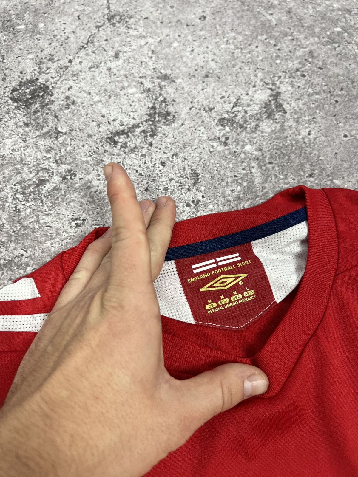 Umbro Vintage Umbro England 2006/2008 Away Football Soccer Jersey Size US M / EU 48-50 / 2 - 7 Thumbnail