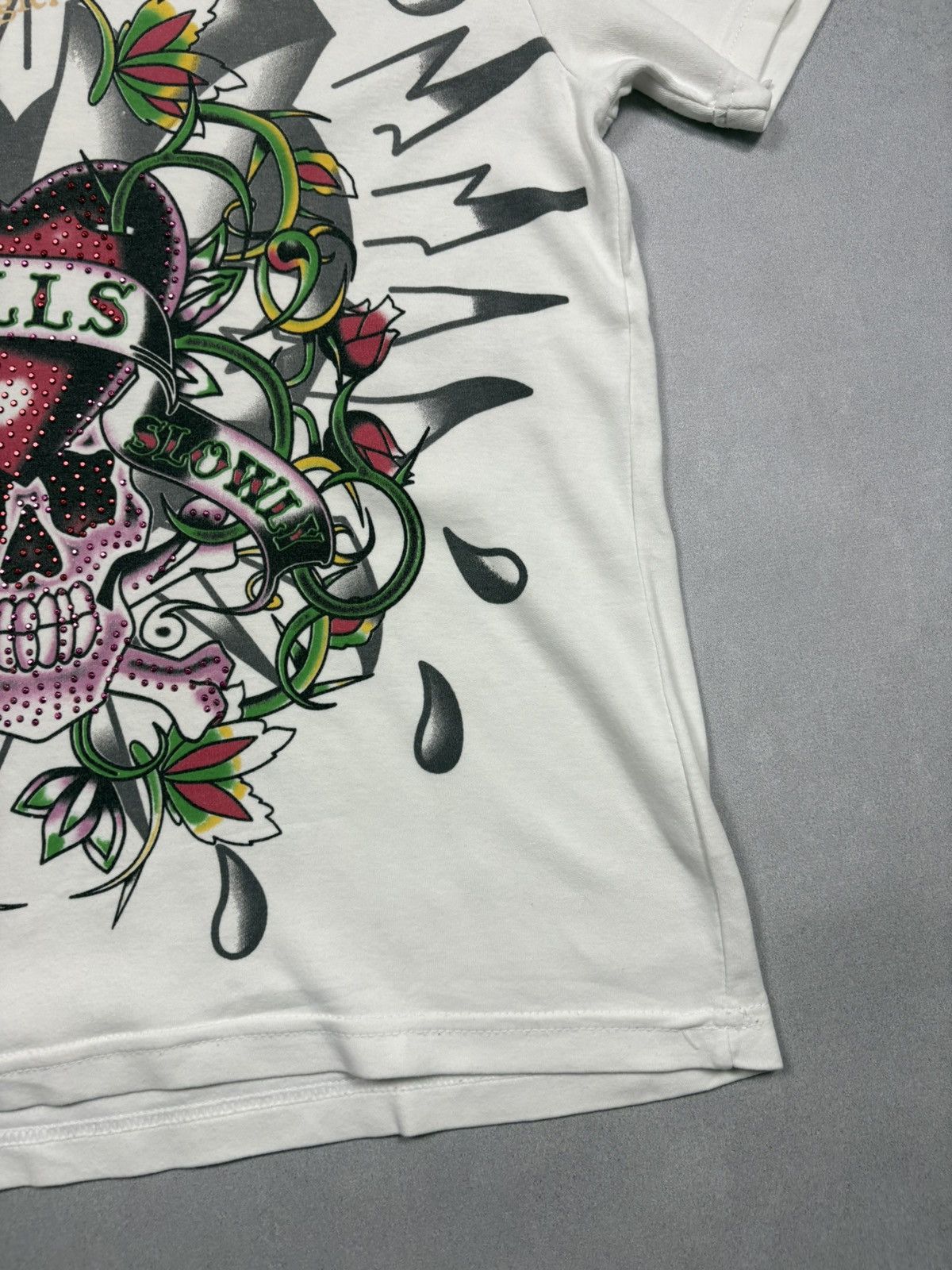 Ed Hardy Ed Hardy Early 2000s “Kills Me Slowly” Rhinestone T-Shirt XL Size US XL / EU 56 / 4 - 5 Thumbnail