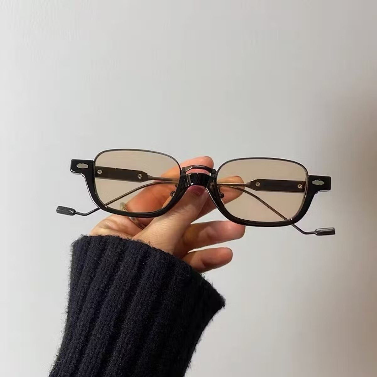 Vintage Retro punk sunglasses Size ONE SIZE - 2 Thumbnail
