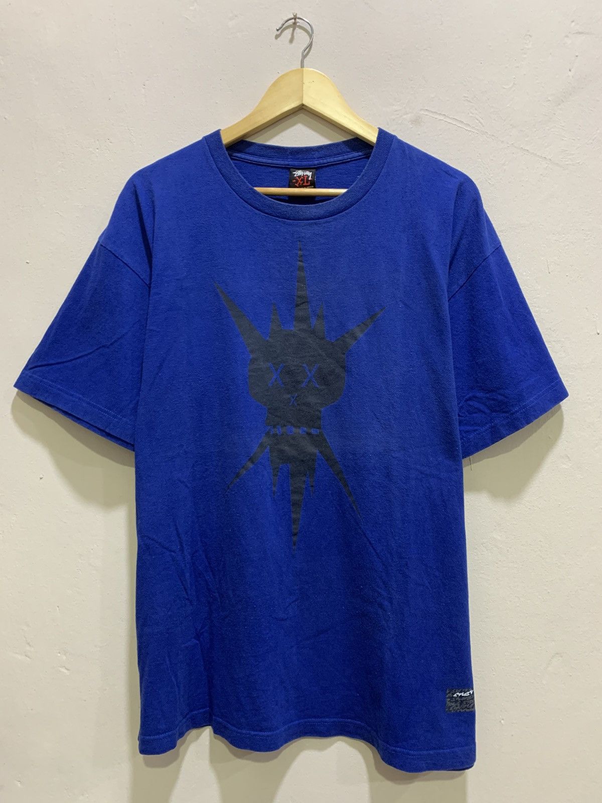 Stussy Vintage Y2K Stussy X Futura Skull Y2K Tshirt 2008 Size US XL / EU 56 / 4 - 1 Thumbnail