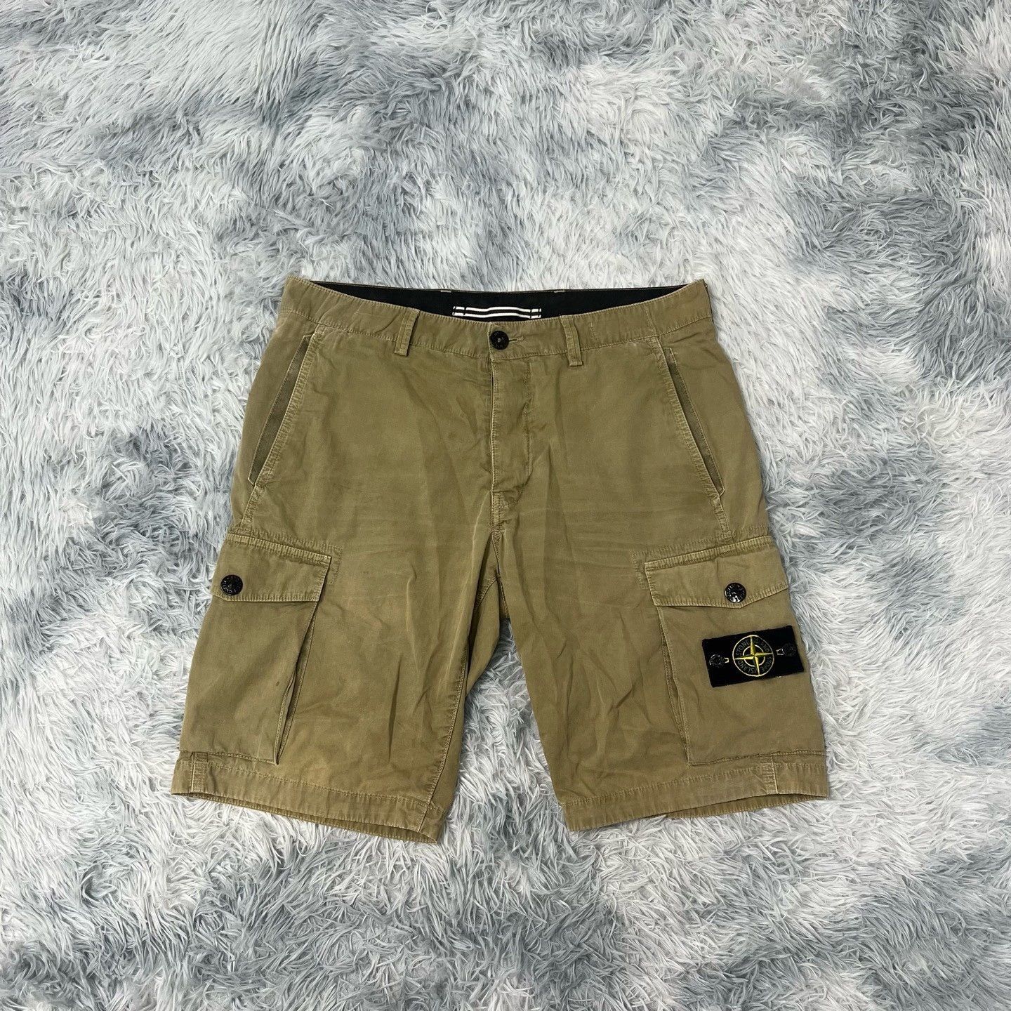 Stone Island Stone Island Shorts Size US 34 / EU 50 - 1 Thumbnail