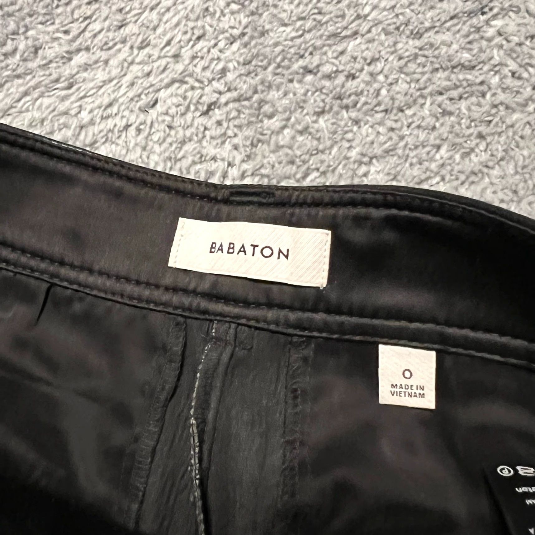 Vintage Babaton Pants Womens 0 Black Faux Leather Flat Front Straight Leg Pants Womens 0 Black Faux Leather Flat Front Straight Leg Men? Size 25" / US 0 / IT 36 - 5 Thumbnail