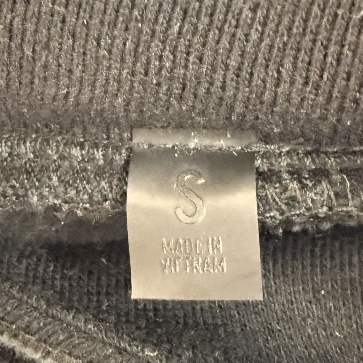 Fear of God Fear of God Essentials Arch Logo Hoodie Jet Black Size US S / EU 44-46 / 1 - 5 Thumbnail