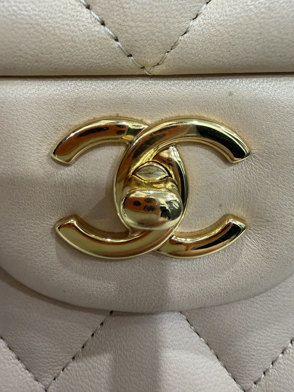 Chanel Chanel Lambskin Quilted Double Flap Bag Size ONE SIZE - 22 Thumbnail