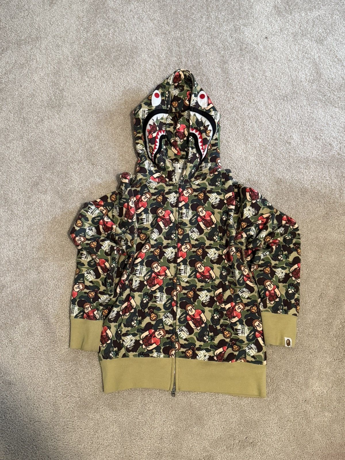 Bape BAPE x Disney Wreck it Ralph Ape Hoodie Size US S / EU 44-46 / 1 - 1 Thumbnail