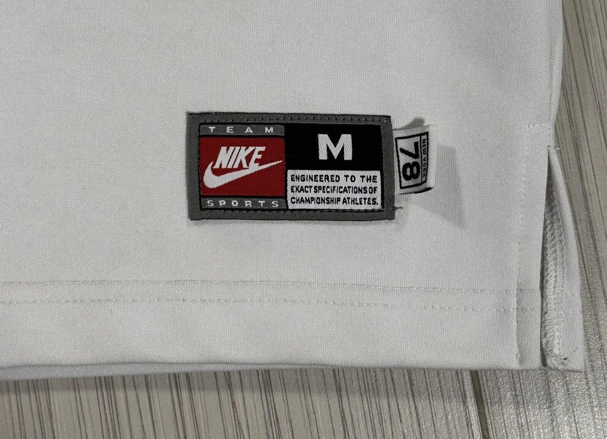 Nike Kids Vintage Nike Shootaround Top (Size Kids M) Size US M / EU 48-50 / 2 - 3 Thumbnail
