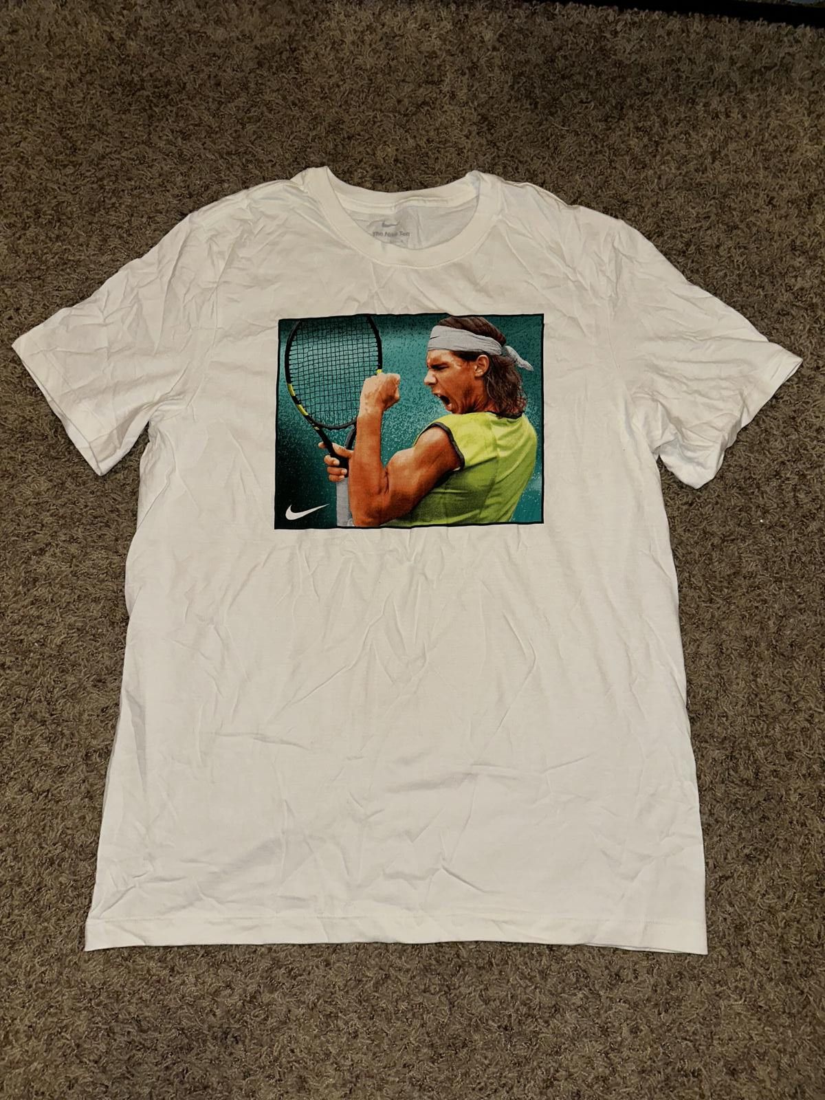 Nike Nike Men's Rafa Tennis T-Shirt Size US L / EU 52-54 / 3 - 1 Thumbnail