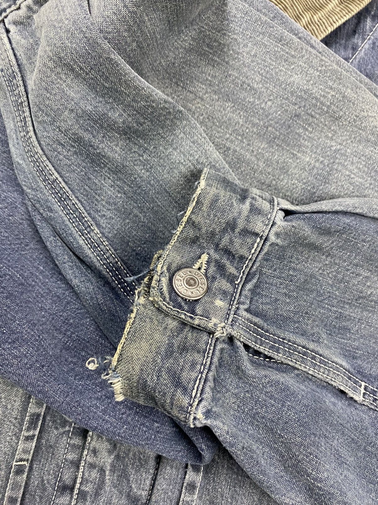 Diesel Diesel denim jacket vintage trashed made in italy archive Size US XXL / EU 58 / 5 - 19 Thumbnail