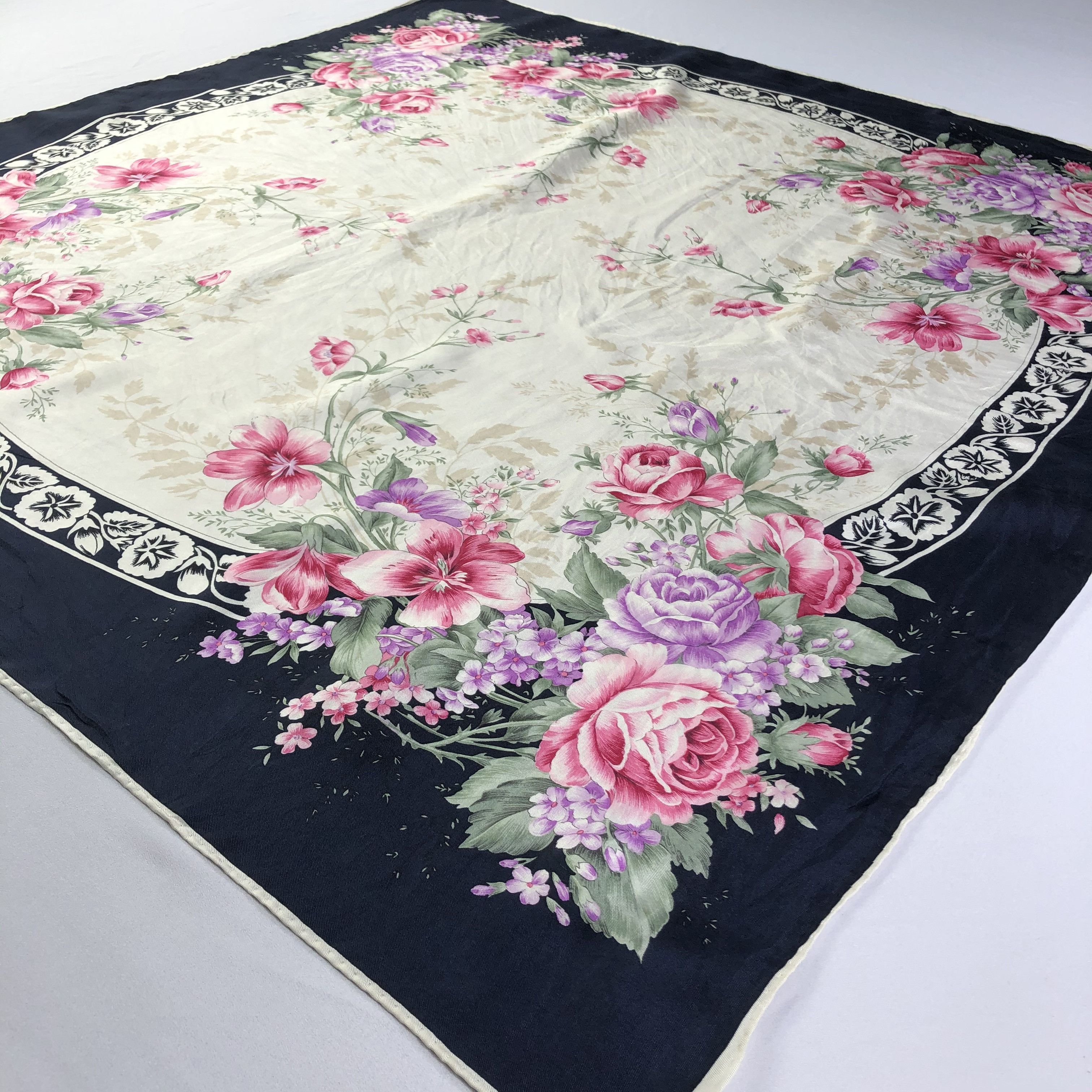 Vintage Vintage Silk Scarf Size ONE SIZE - 4 Thumbnail
