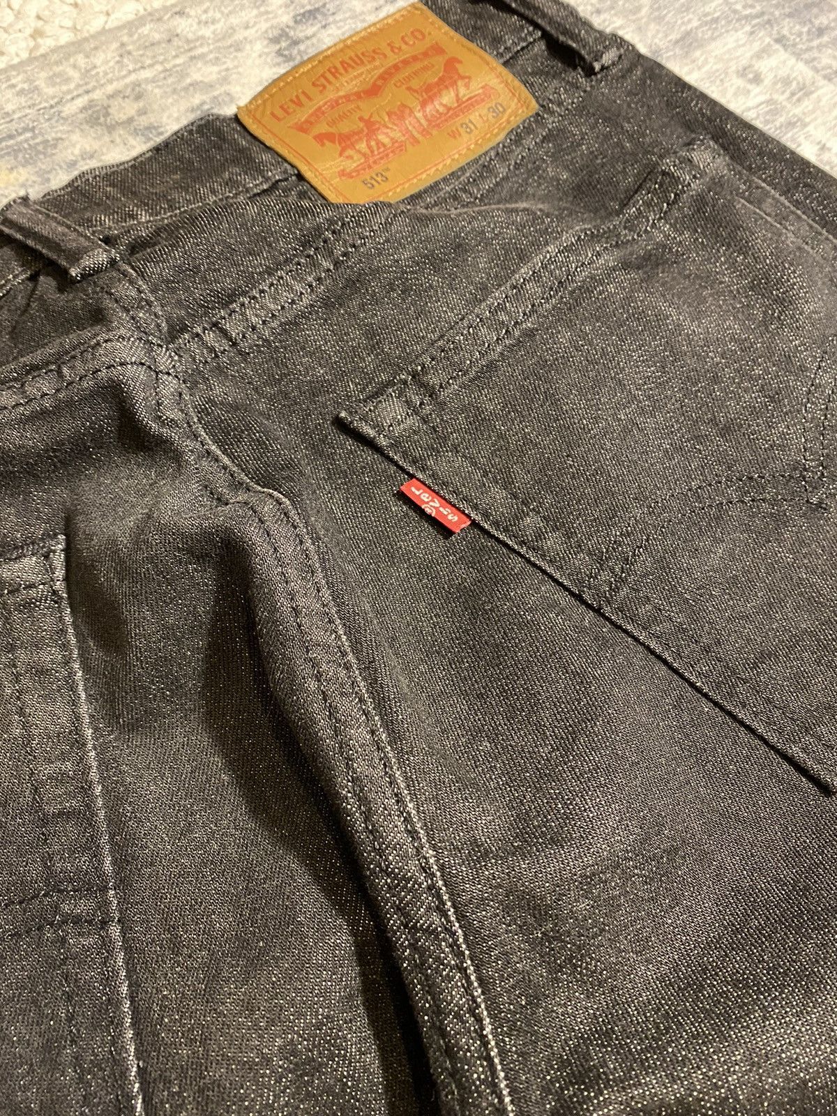 Levi's × Vintage Levi’s 513 Slim Straight Jeans – Men’s W31 L30 – Raw Denim Size US 31 - 3 Thumbnail