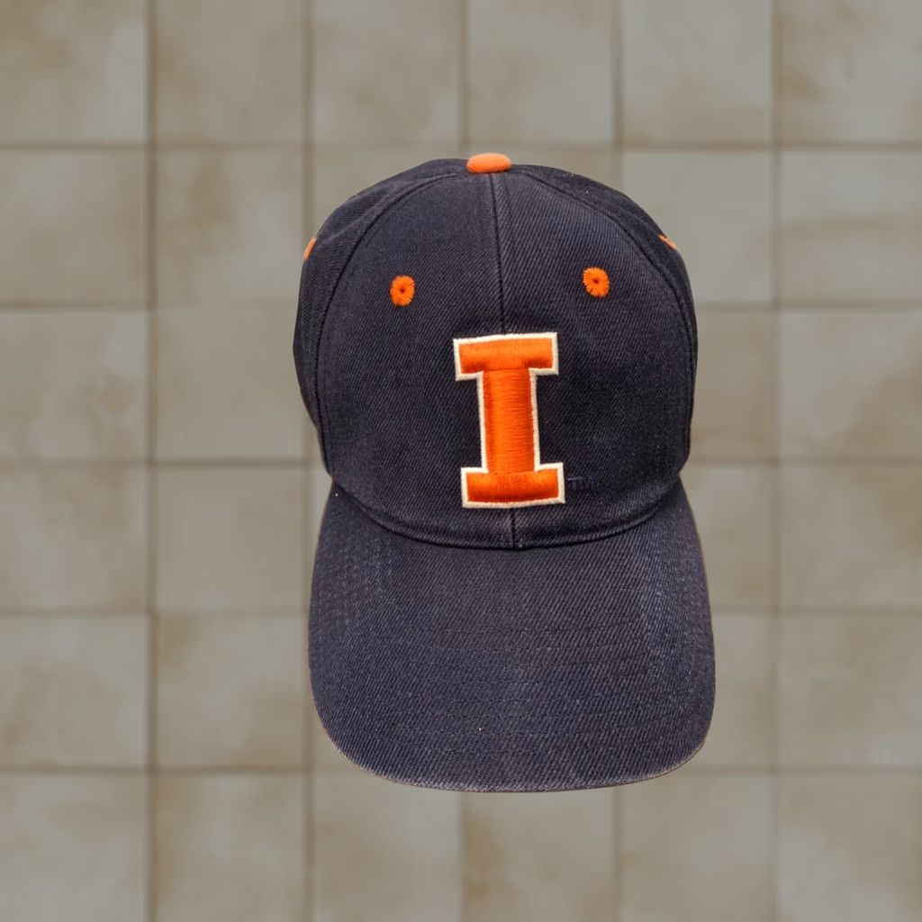 Top Of The World VINTAGE Top of the World Illinois Fighting Illini Navy Baseball Cap Hat 7 1/4 Mens Blue fears Size US M / EU 48-50 / 2 - 1 Thumbnail