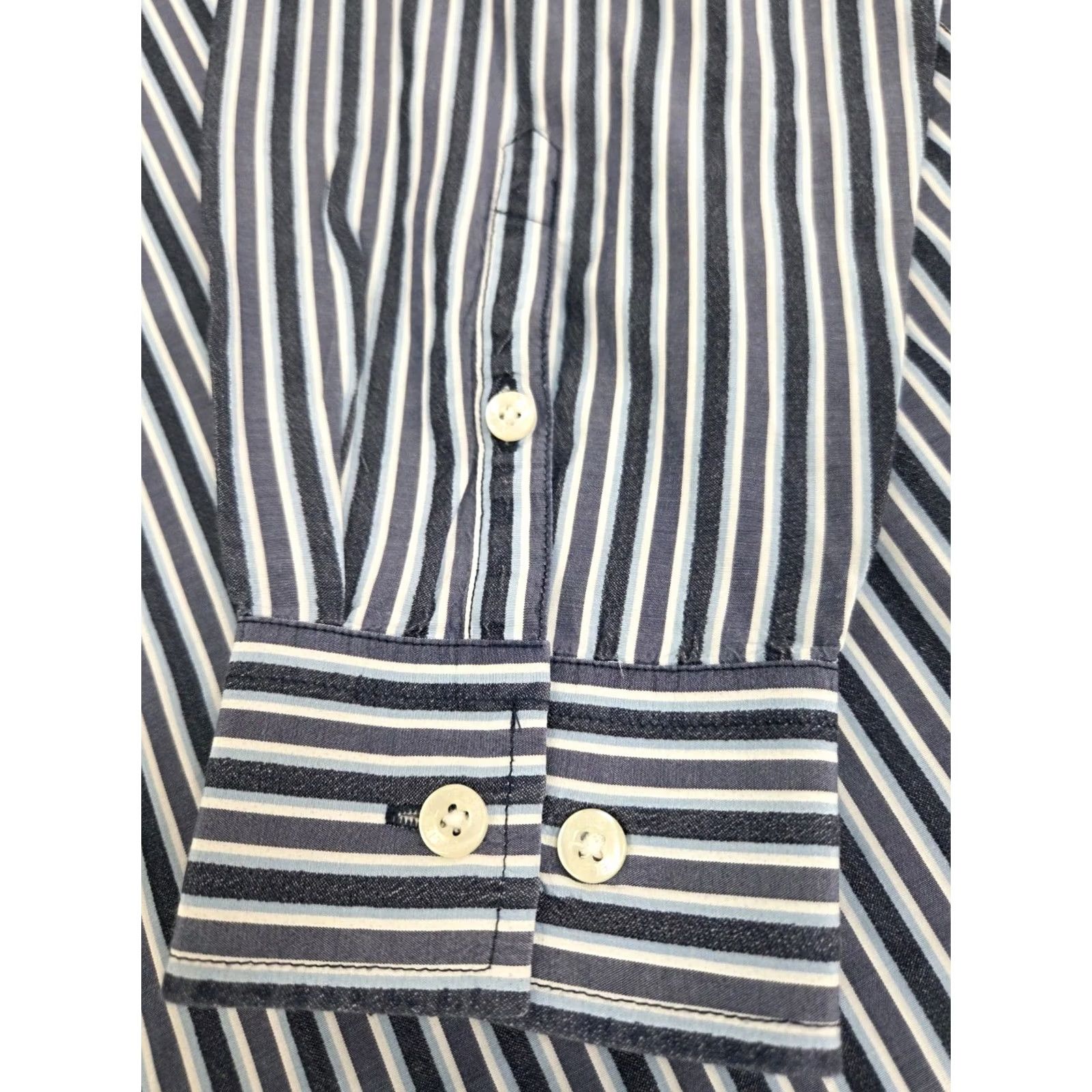 Perry Ellis Perry Ellis Mens Long Sleeve Button-Up Striped Shirt Silk Blend XL Blue/Grey Button-Up, Collared, Regular Fit, All Seasons, Designer, Casual/Formal Size US XL / EU 56 / 4 - 8 Thumbnail