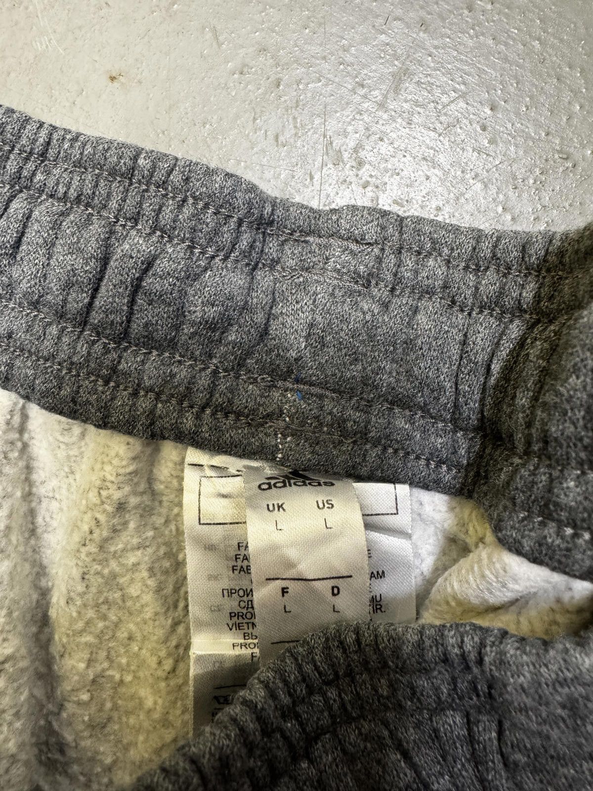 Adidas Adidas Men's Grey Sweatpants Size L Size US 34 / EU 50 - 4 Thumbnail