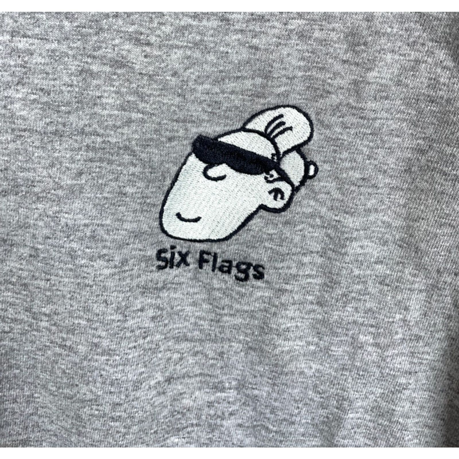Vintage VINTAGE Six Flags T-Shirt Embroidered USA Made 2000s Ringer Gray 2X Big & Tall Men Mens Short Sleeve Crew Neck Cotton Blend Jersey Logo 90s Retro VTG Size US XXL / EU 58 / 5 - 5 Thumbnail