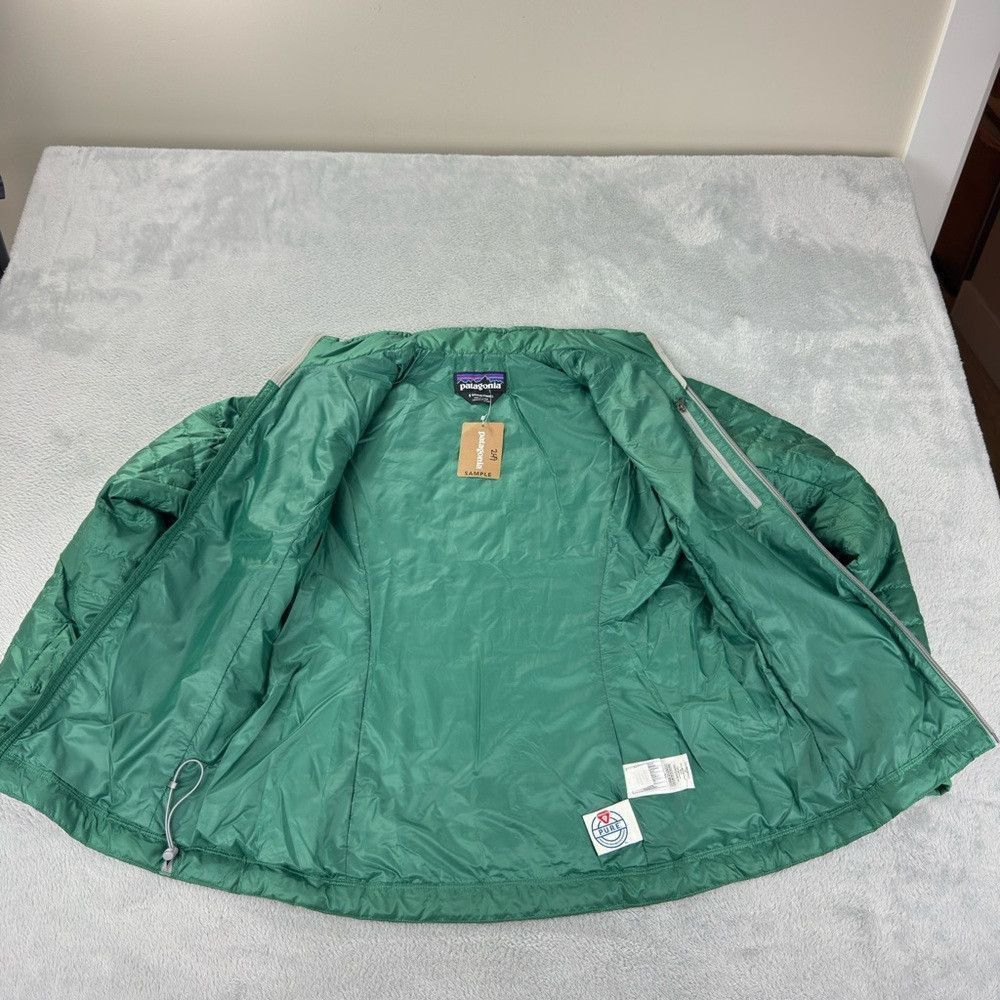 Patagonia Patagonia NWT Women's Size Small Nano Puff Insulated Jacket Size S / US 4 / IT 40 - 3 Thumbnail
