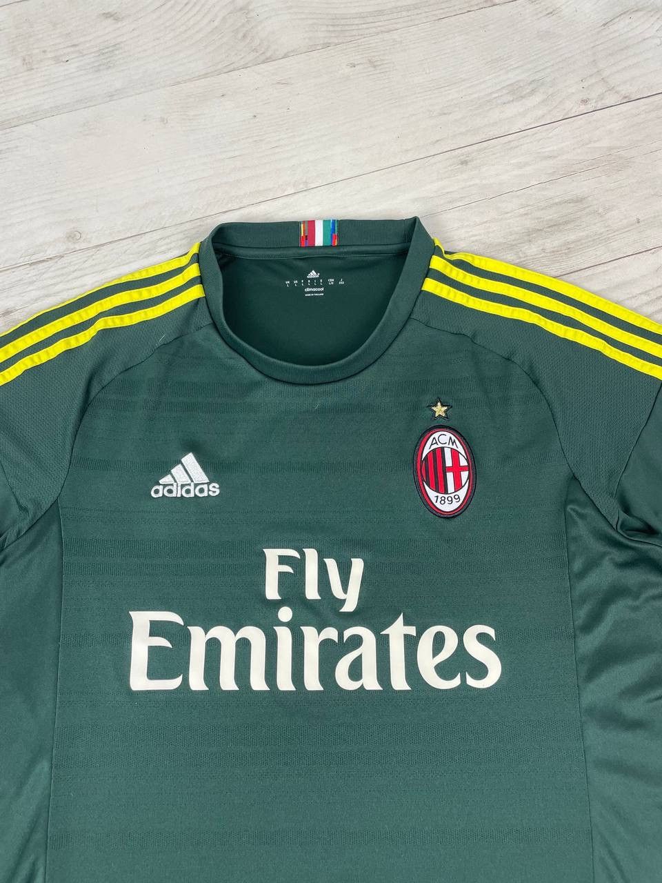 Adidas Adidas AC MILAN 2015 2016 Third Football Shirt Soccer Jersey Size US L / EU 52-54 / 3 - 2 Thumbnail