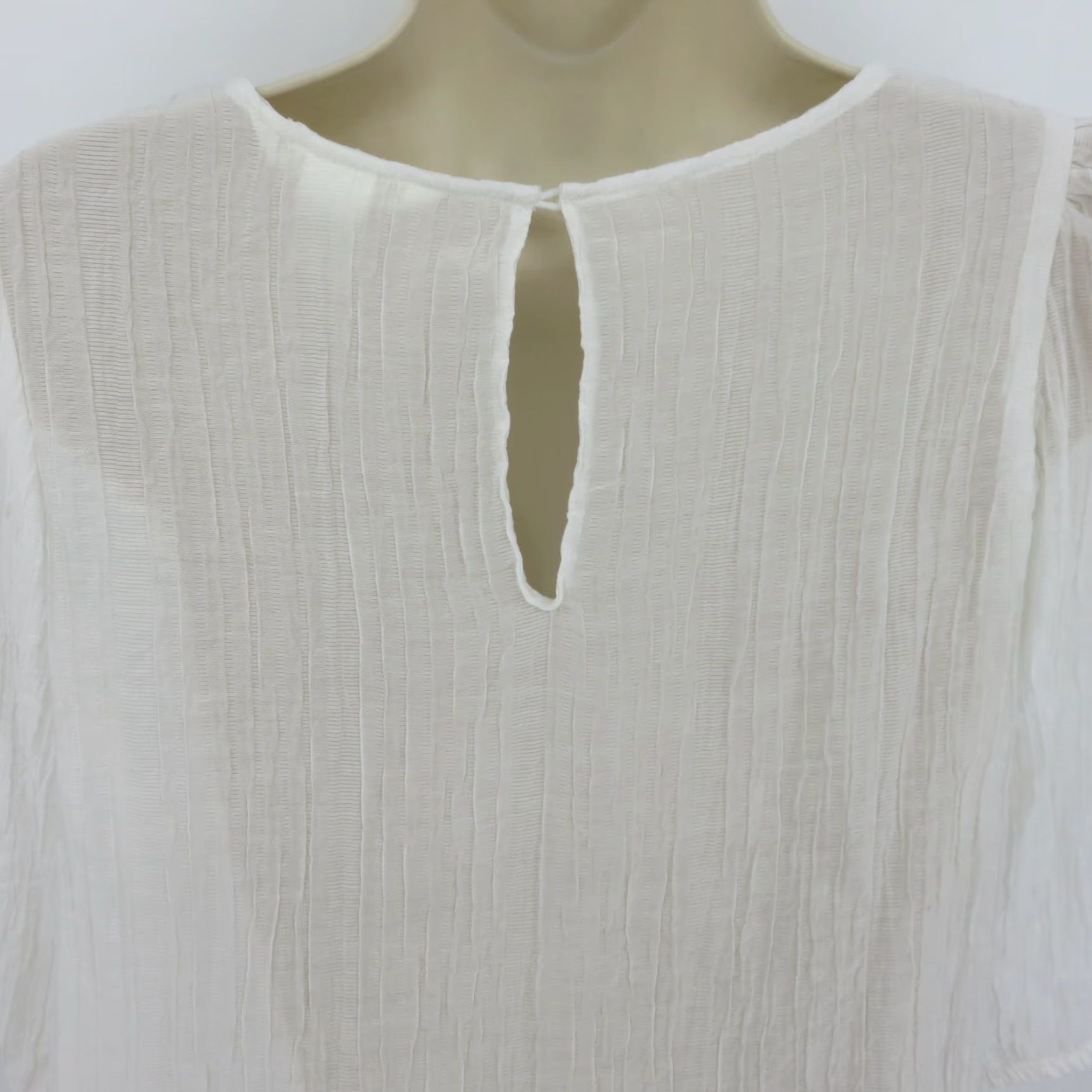 H&M H&M Blouse Shirt Shirt Women M White Solid Sheer Crinkle Half Sleeve Top Blouse Shirt Blouse Womens M White Solid Sheer Crinkle Half Sleeve Top H&M Size M / US 6-8 / IT 42-44 - 6 Thumbnail