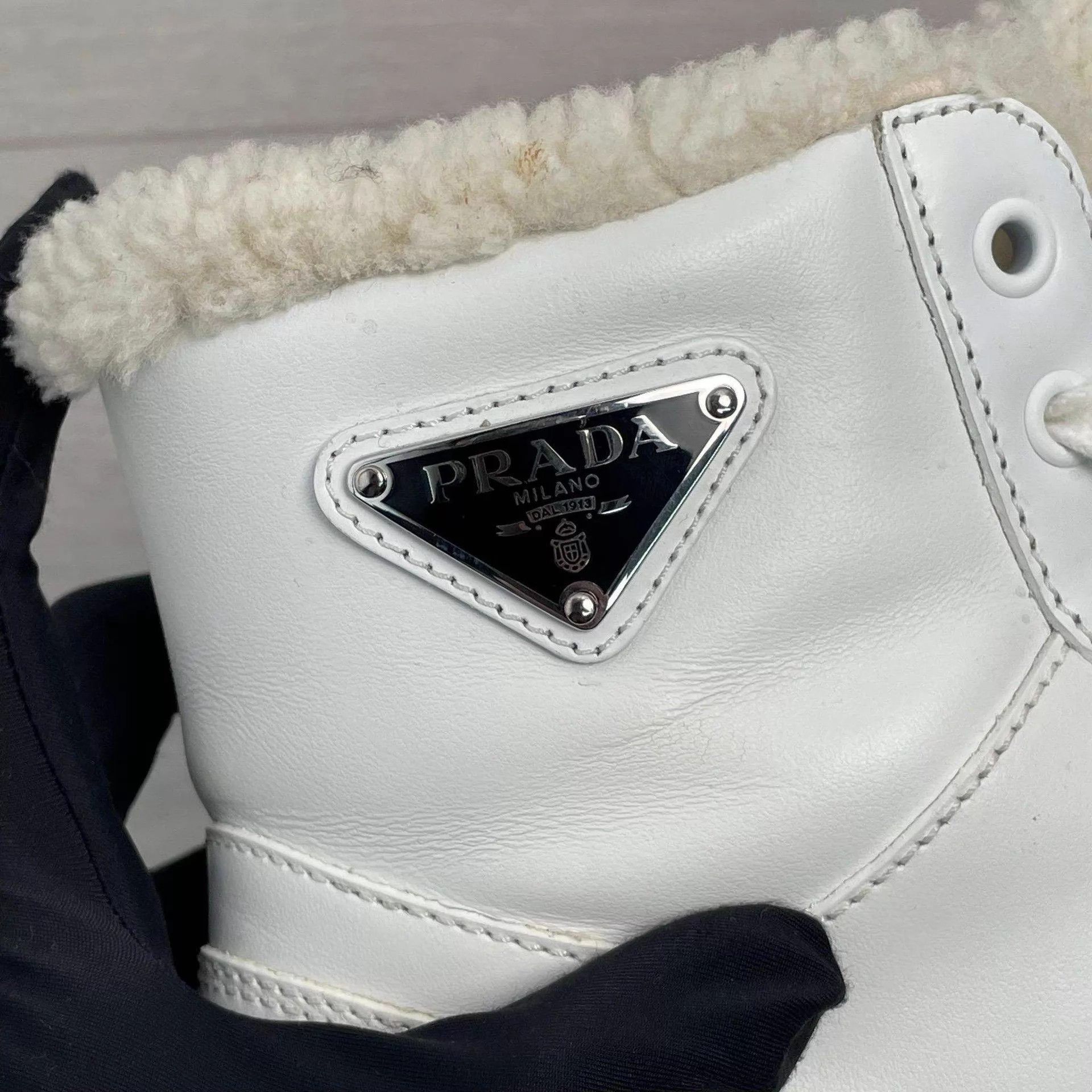 Prada Prada Cotton Fleece-Lined 38 Shoes Size US 7.5 / IT 37.5 - 7 Thumbnail